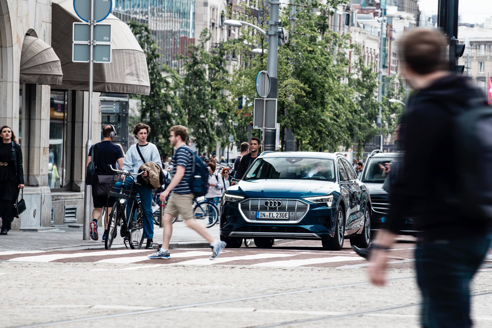 Audi E-Tron Fleet Crosses 10 Countries, Does 1,600 Km In 24 Hours