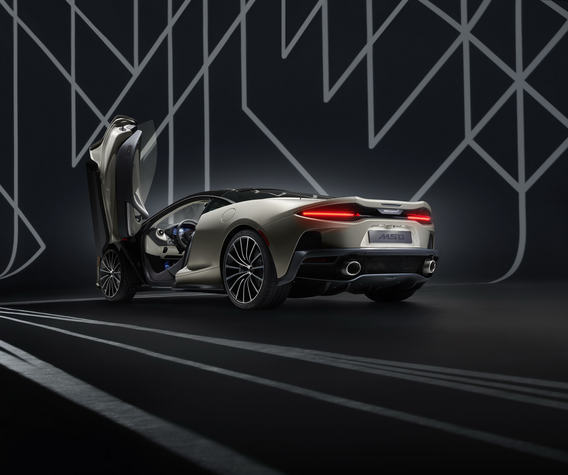 MSO Made A Special McLaren GT For Pebble Beach