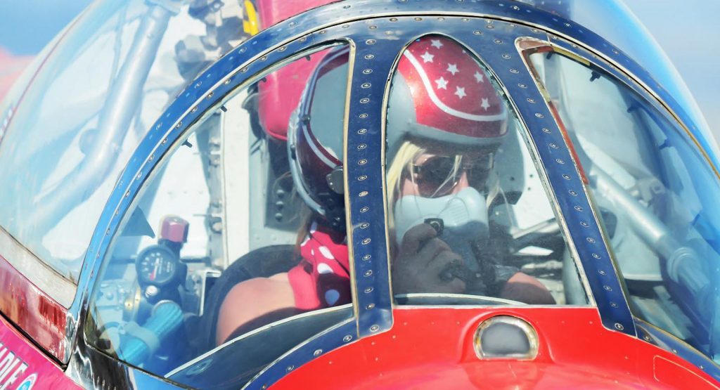 TV Personality, Car Builder, And Racer Jessi Combs Dies In Land-Speed Record Crash