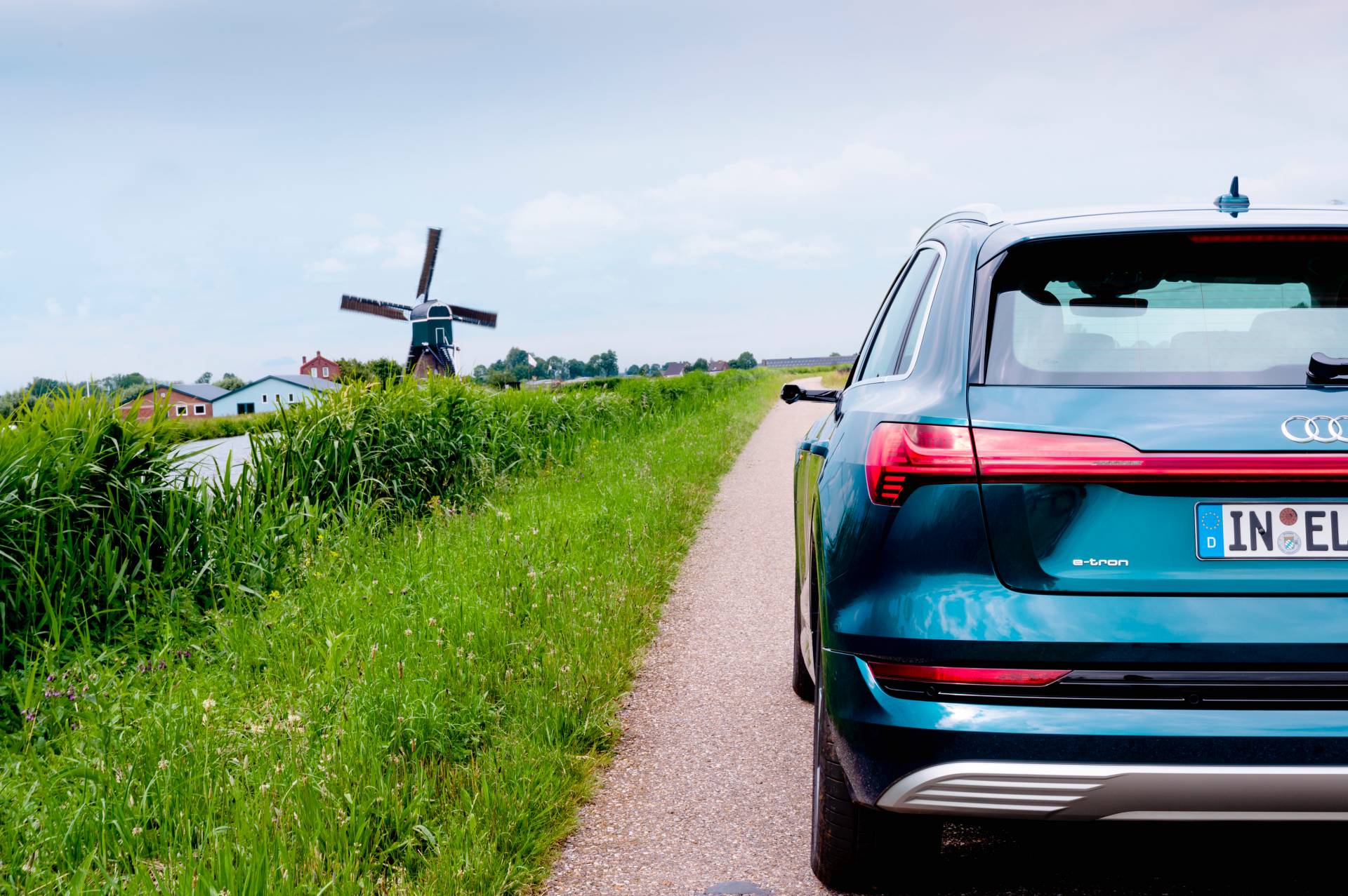 Audi E-Tron Fleet Crosses 10 Countries, Does 1,600 Km In 24 Hours