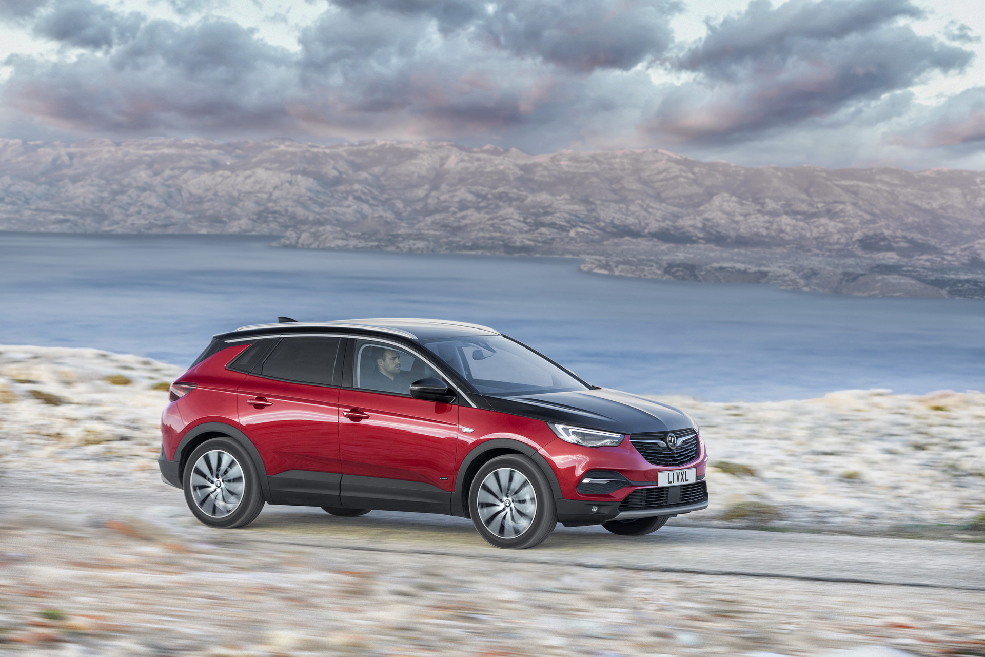 Vauxhall’s 296HP Plug-In Hybrid GrandLand X Priced From £35,590 In The UK