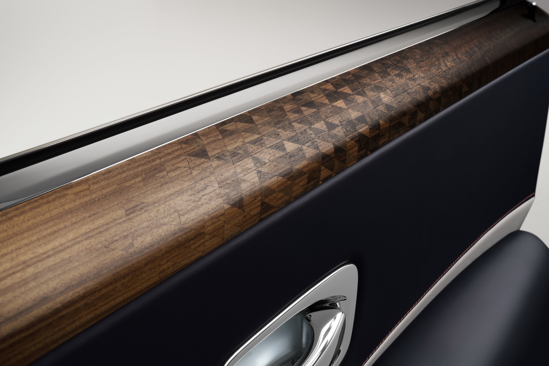 Limited Edition Rolls-Royce Ghost Zenith Ready To Dazzle Europe