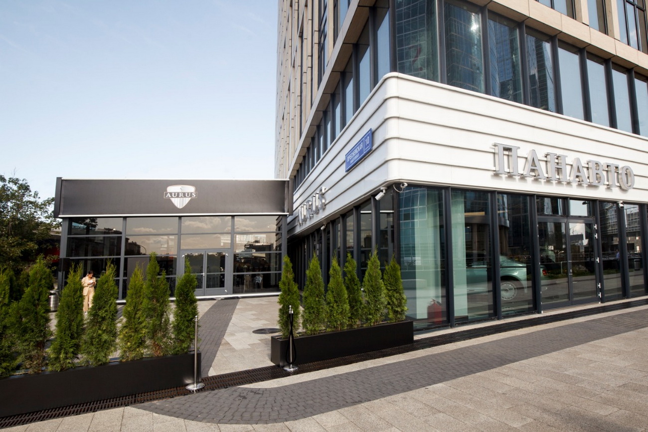 Russia’s Rolls Royce-Rivaling Aurus Opens First Showroom In Moscow