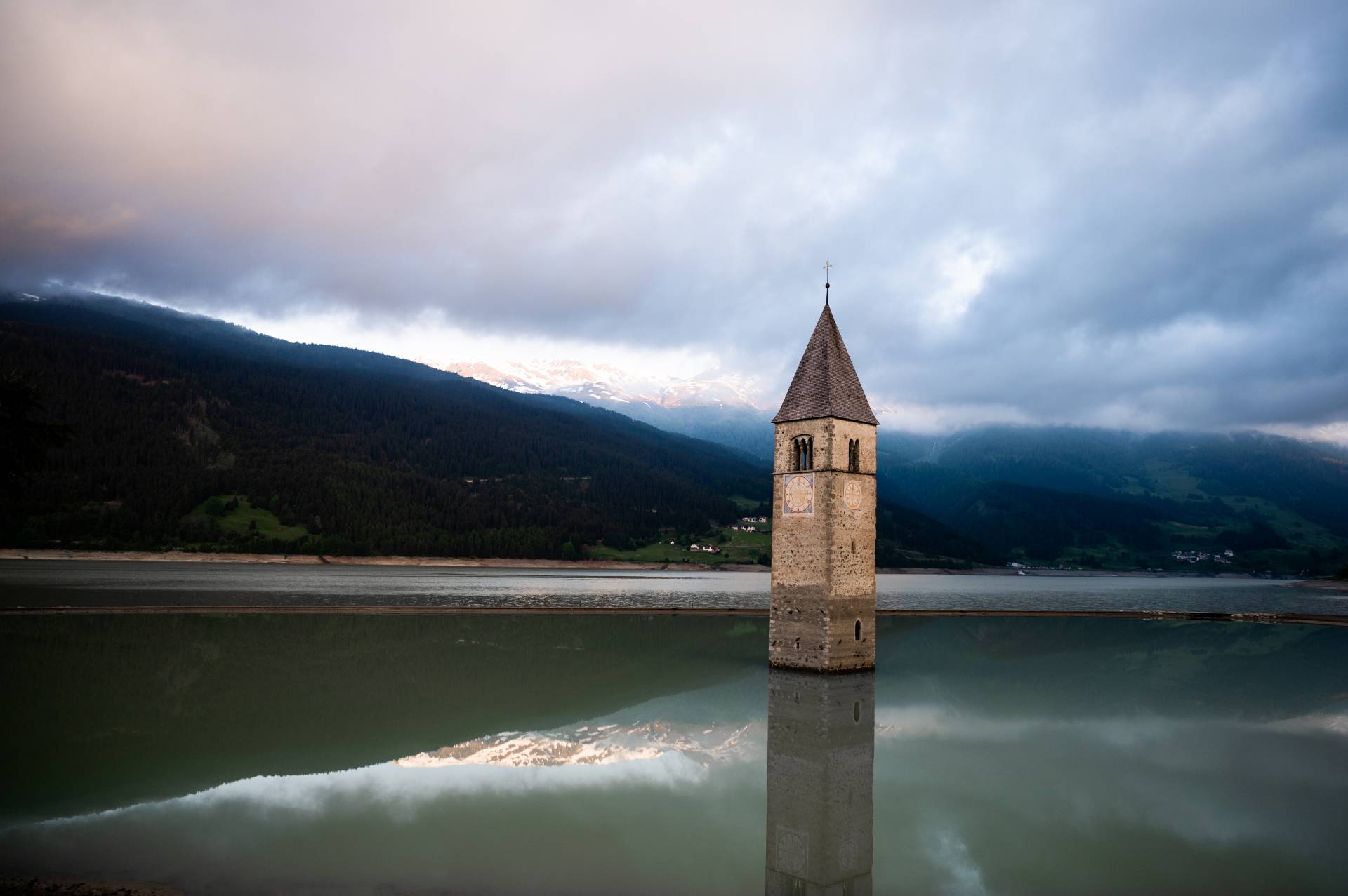 Audi E-Tron Fleet Crosses 10 Countries, Does 1,600 Km In 24 Hours