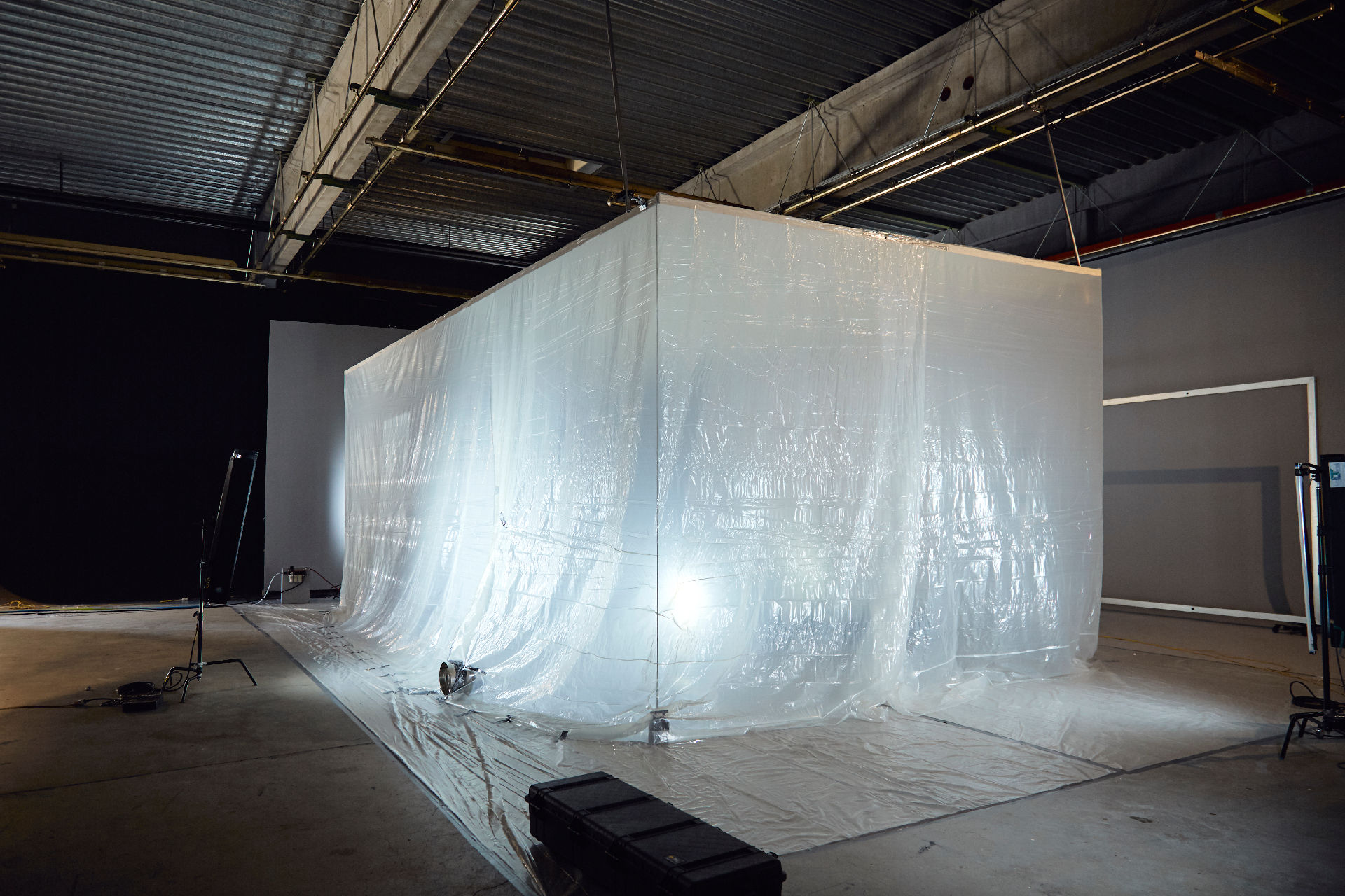 BMW X6 Gets Painted In Vantablack, The World’s Blackest Black