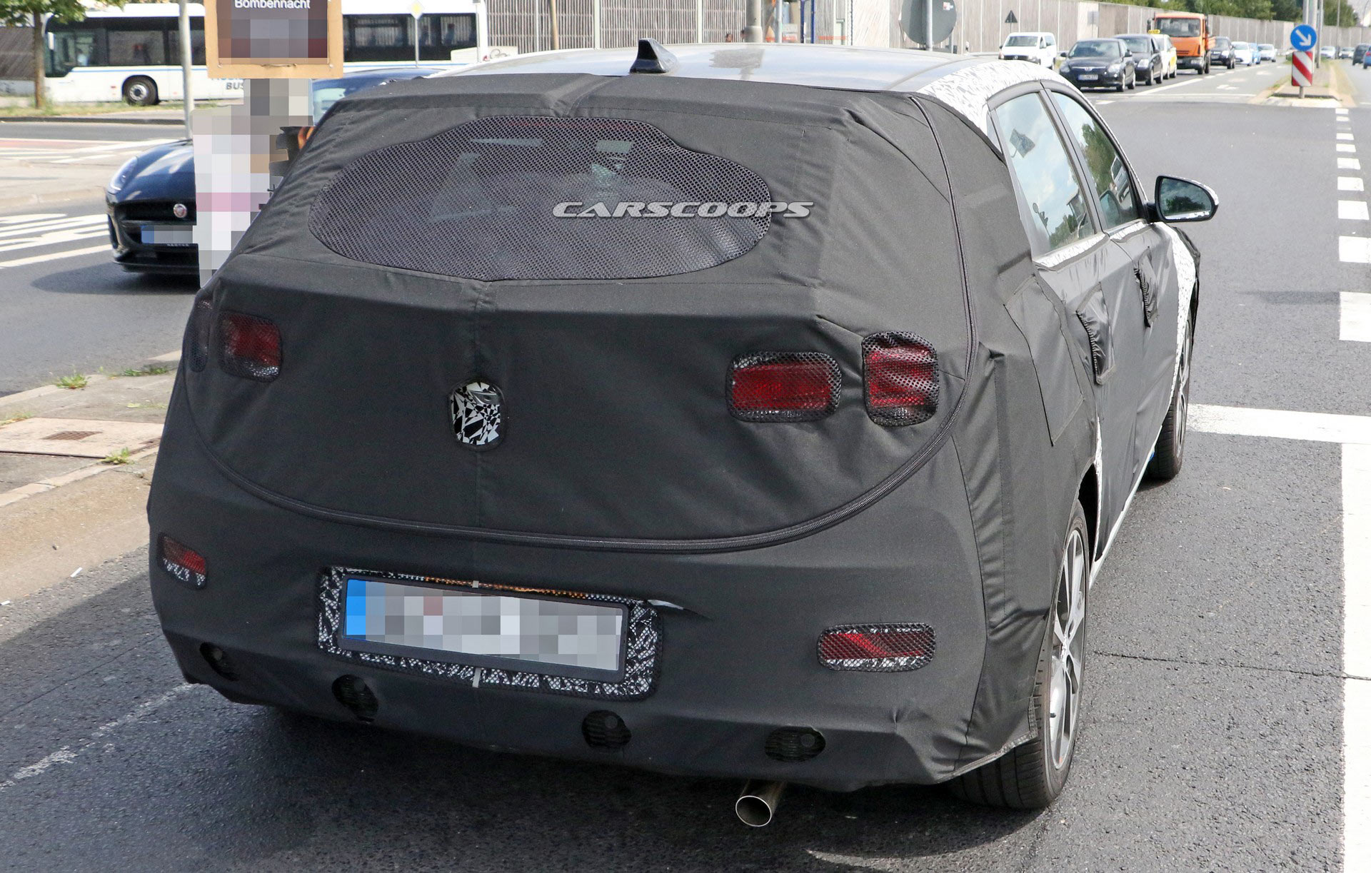 Facelifted Hyundai i30 Spotted, Is It Hiding A Plug-In Powertrain?