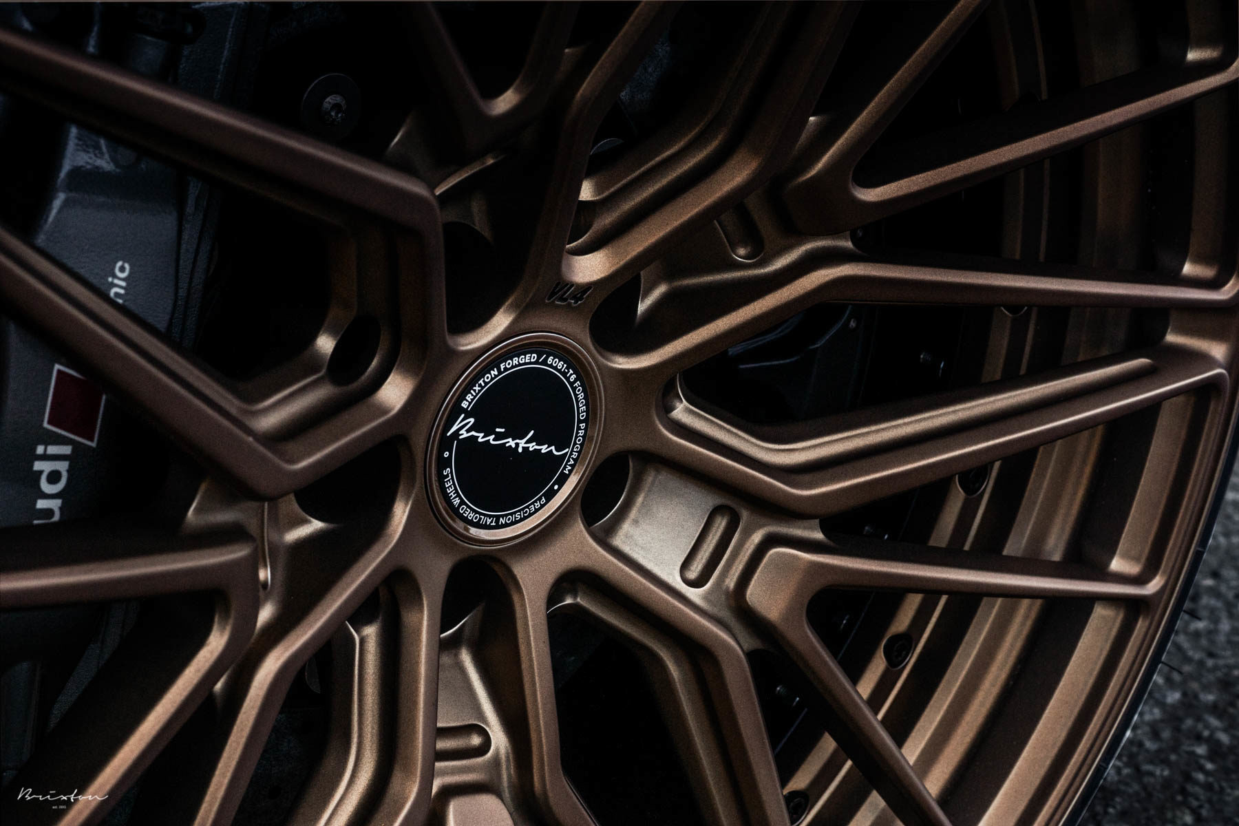 This Audi R8 Is A Perfect Example Showing Dark Grey And Bronze Do Match