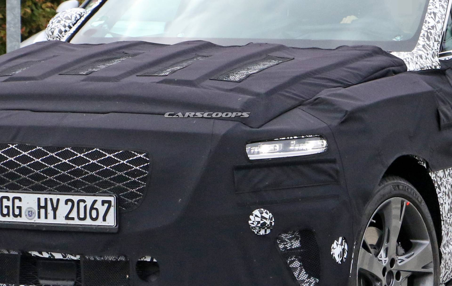 2020 Genesis GV80 Reveals Concept-Inspired Lights, Proportions