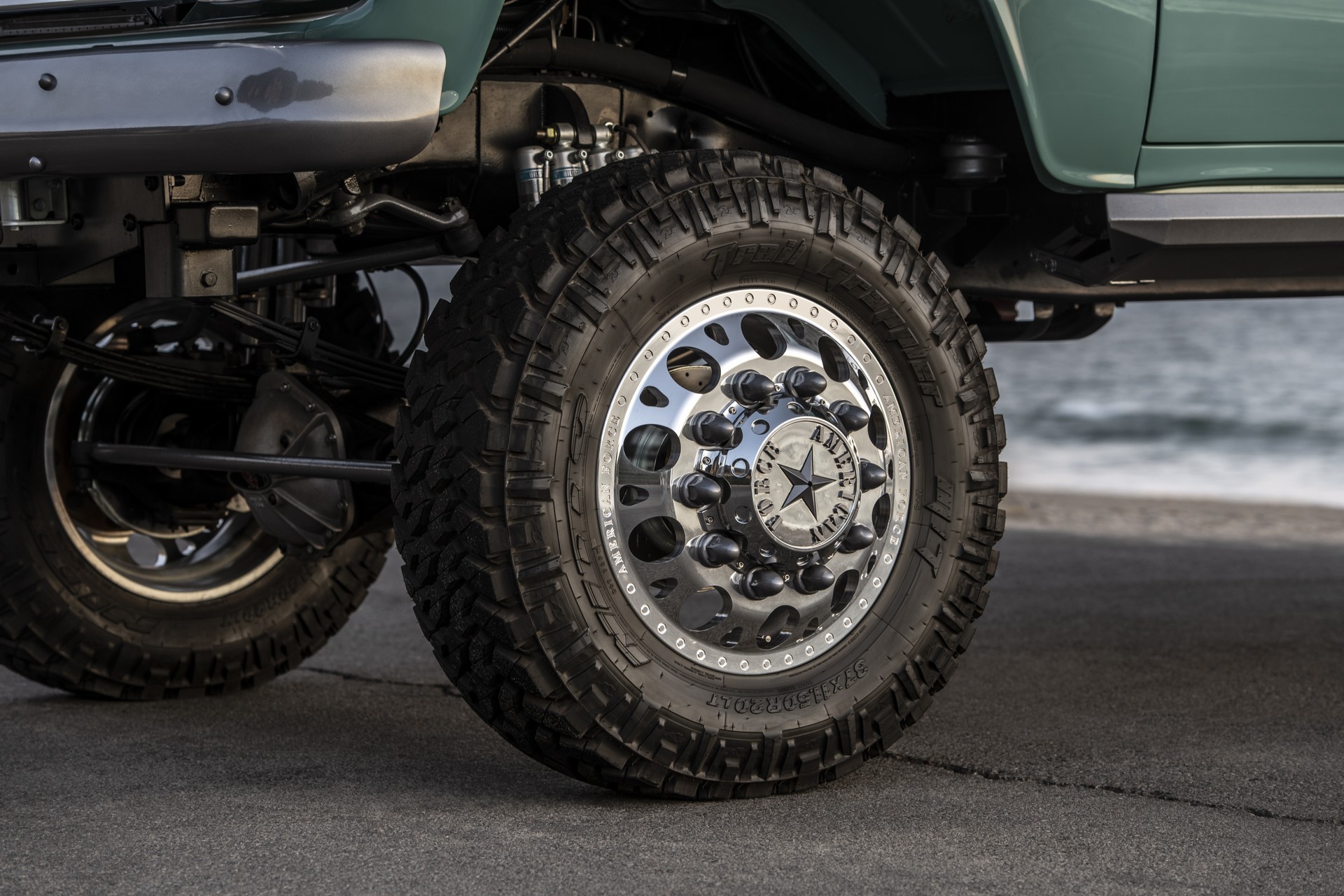 Rtech’s Chevy Ponderosa Will Make You Forget About The Silverado HD