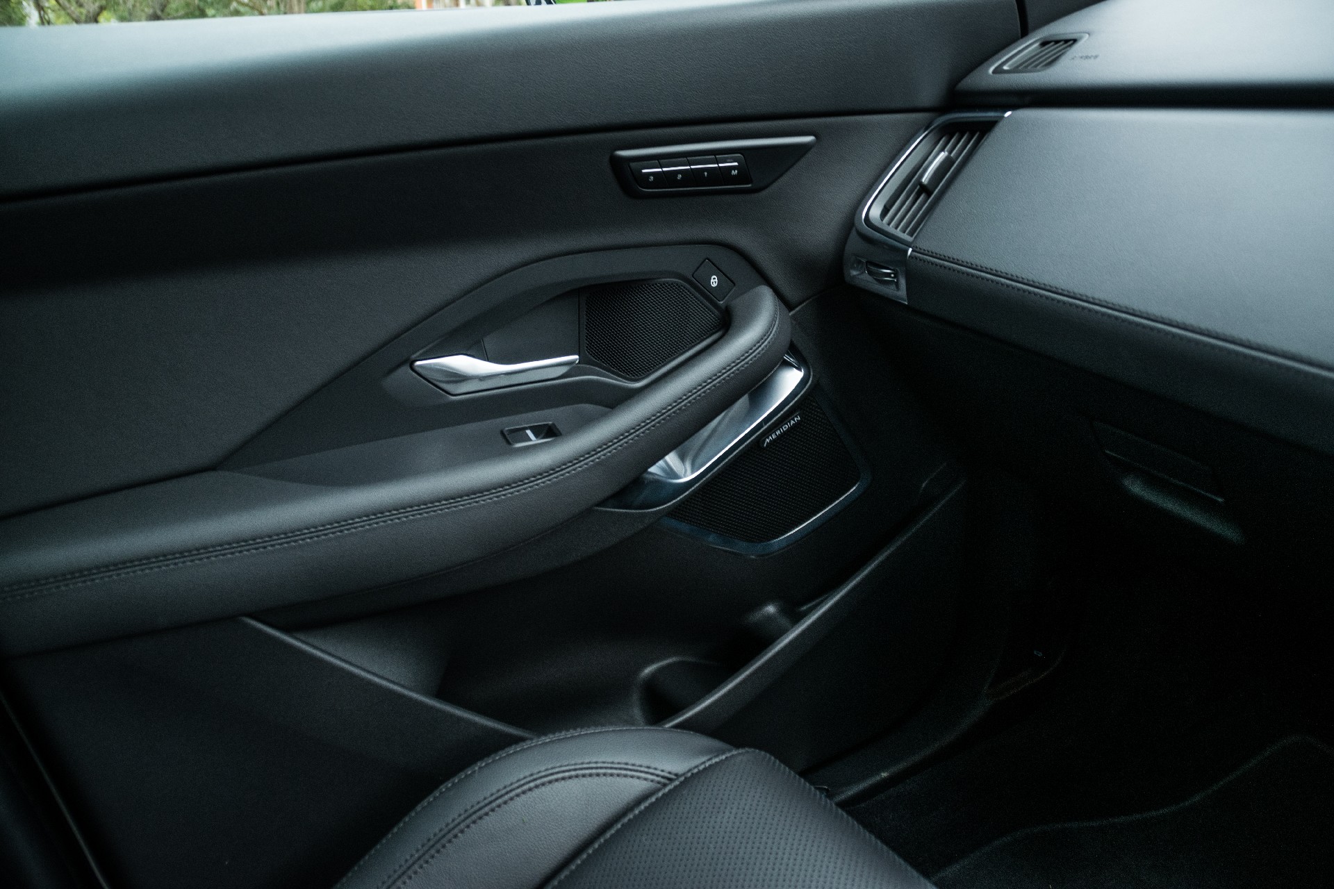 Driven: 2019 Jaguar E-Pace Has Great Looks – And Some Glaring Faults