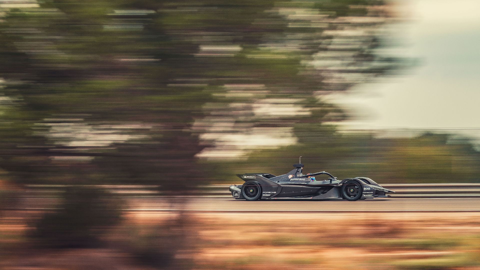 Porsche Signs Former Le Mans Winners For Its Formula E Team