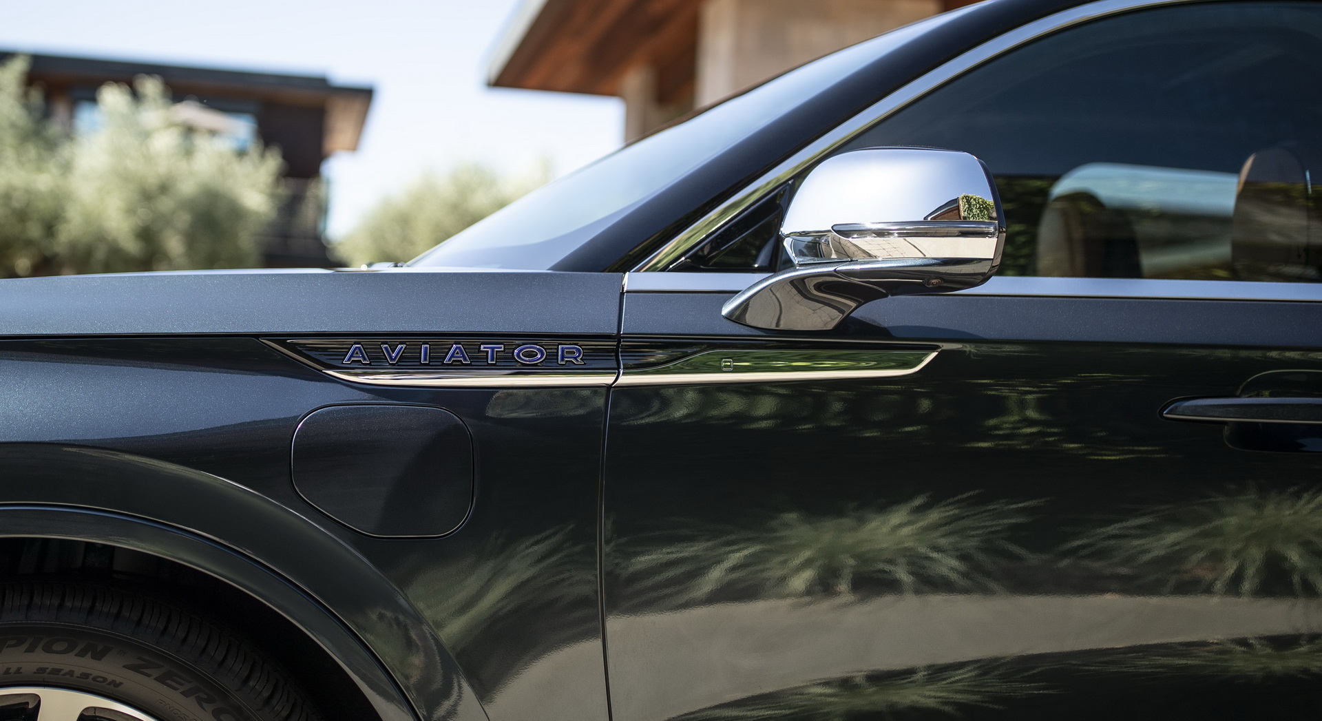 Check Out The 2020 Lincoln Aviator From Every Angle In Huge Photo Gallery