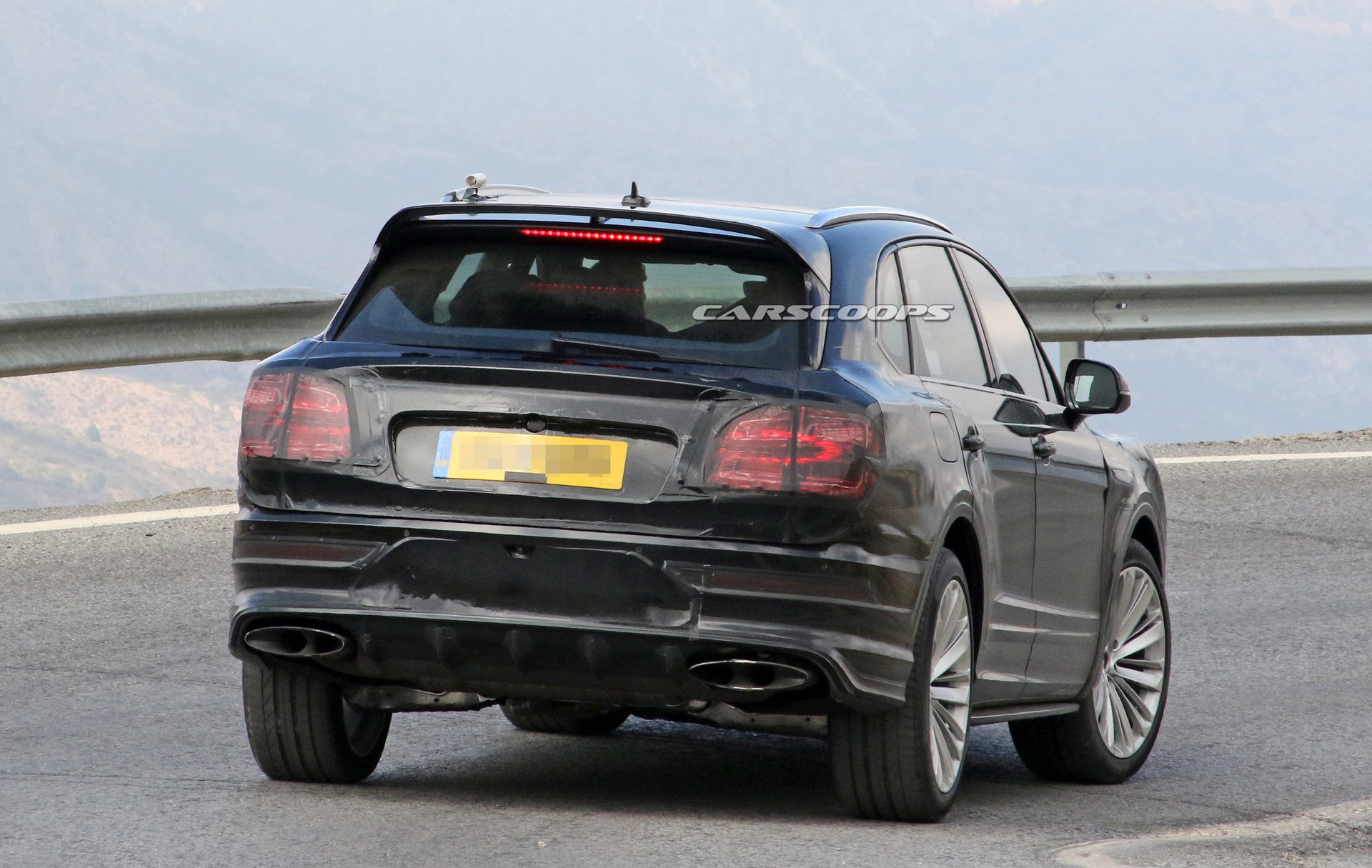 Bentley Bentayga Going Under The Knife, Facelifted Model Should Echo The New Flying Spur