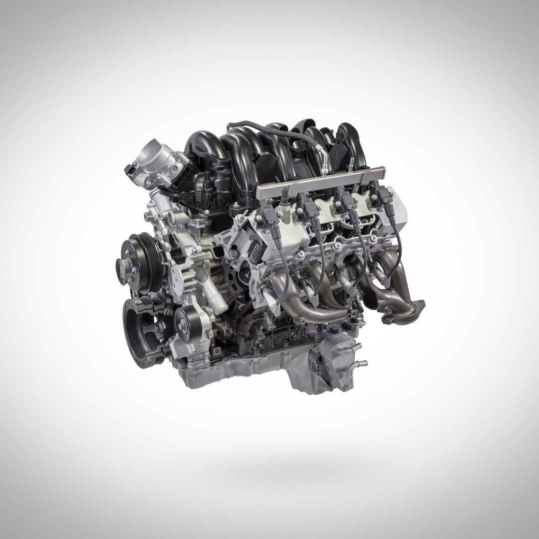 Ford’s New 7.3L V8 Promises Best-In-Class Power, Will Debut In The F-250 and F-350