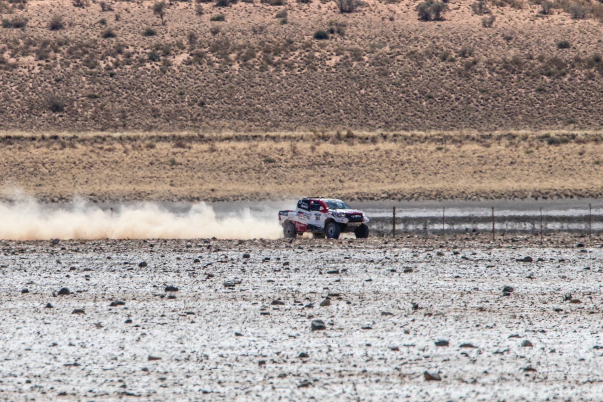 Fernando Alonso All But Confirms 2020 Dakar Rally Entry With Toyota