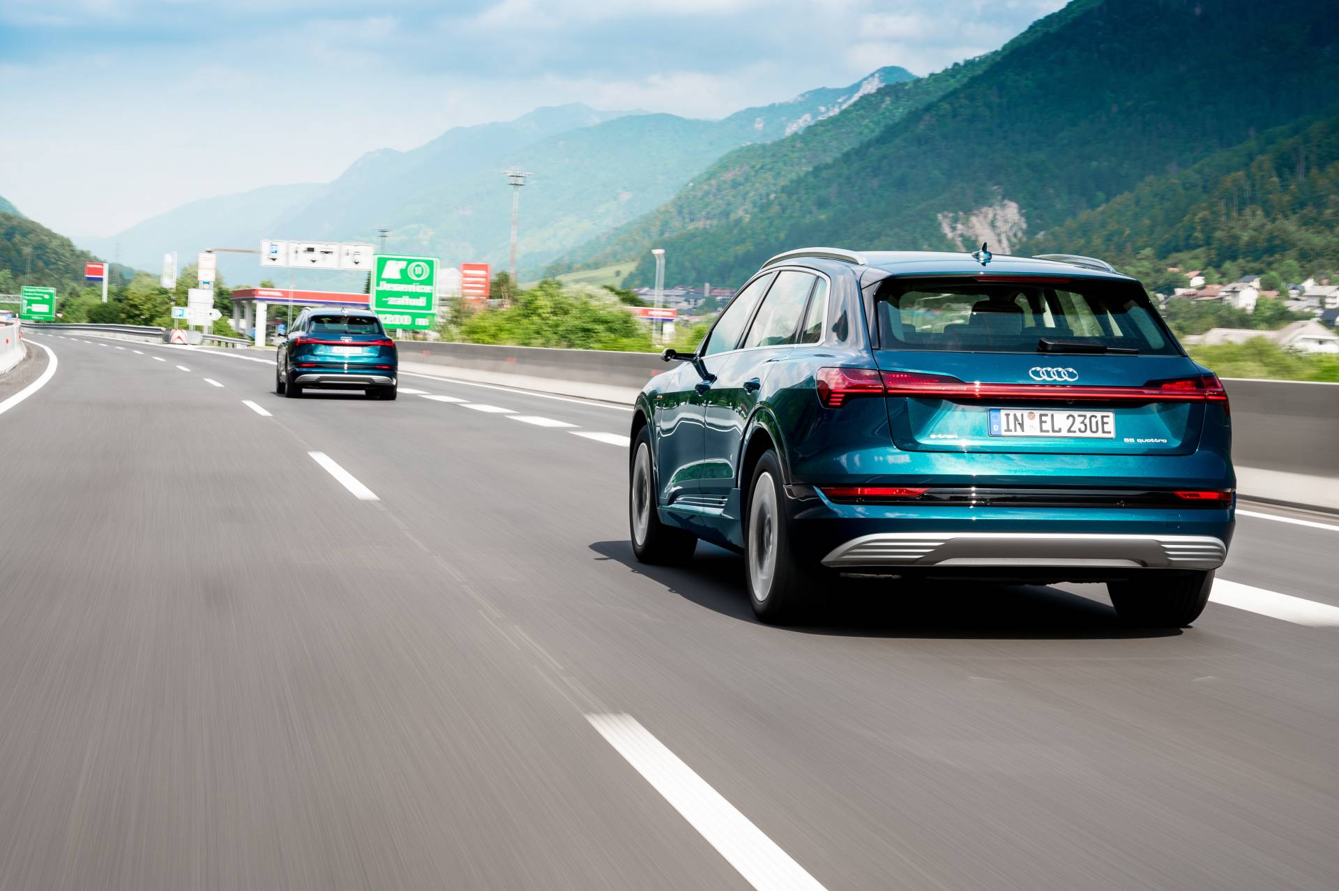 Audi E-Tron Fleet Crosses 10 Countries, Does 1,600 Km In 24 Hours