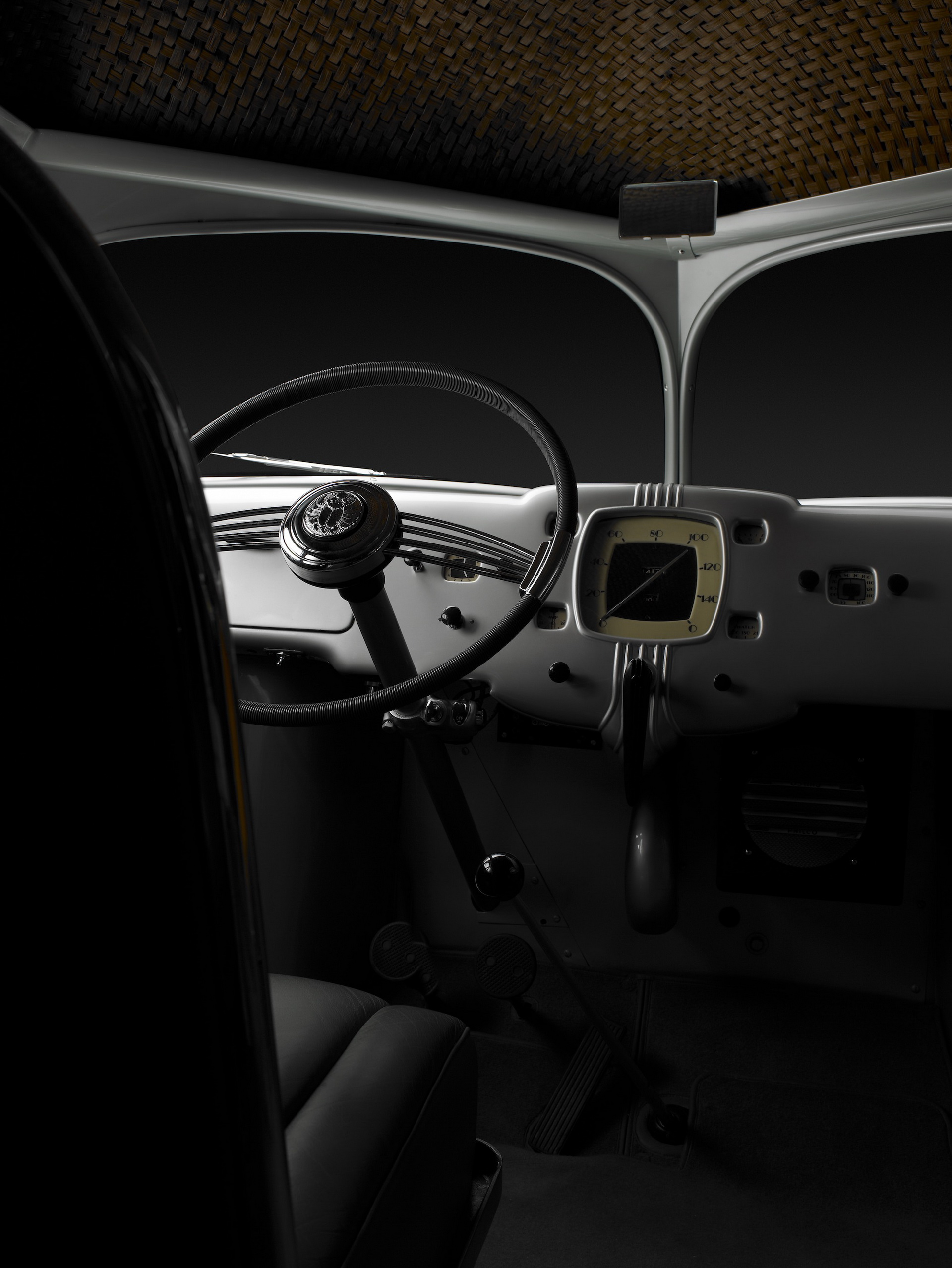 The Stout Scarab Is Probably The Coolest Minivan Ever, It’s Certainly The First One