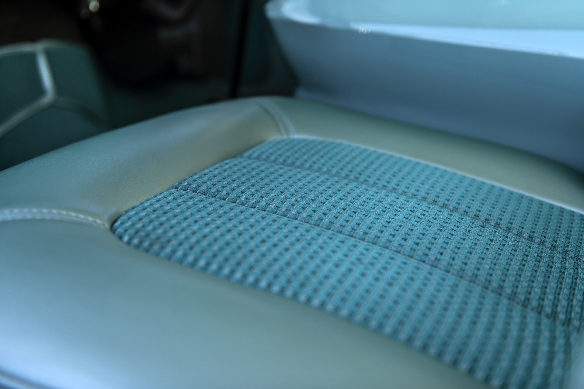 Rtech’s Chevy Ponderosa Will Make You Forget About The Silverado HD