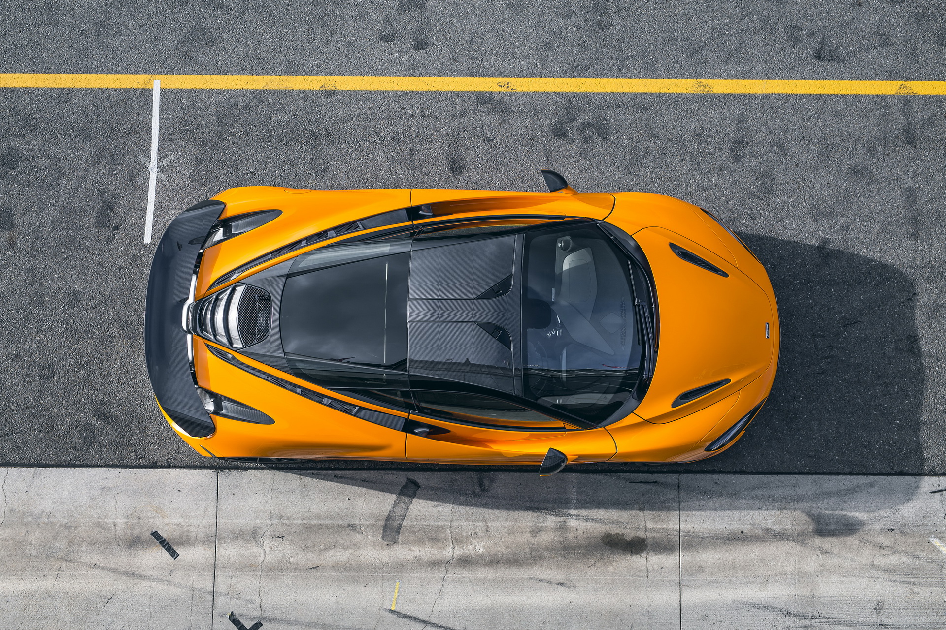 McLaren 720S U.S. Buyers Can Now Get A Carbon Fiber Active Rear Spoiler For $9,717