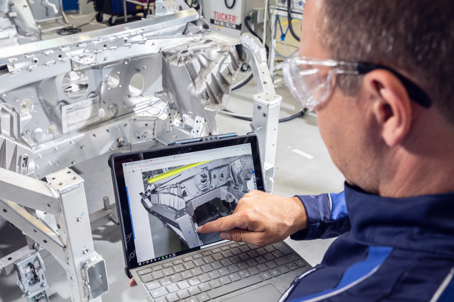 BMW Testing New Techniques For The Production Of The Electric INext SUV