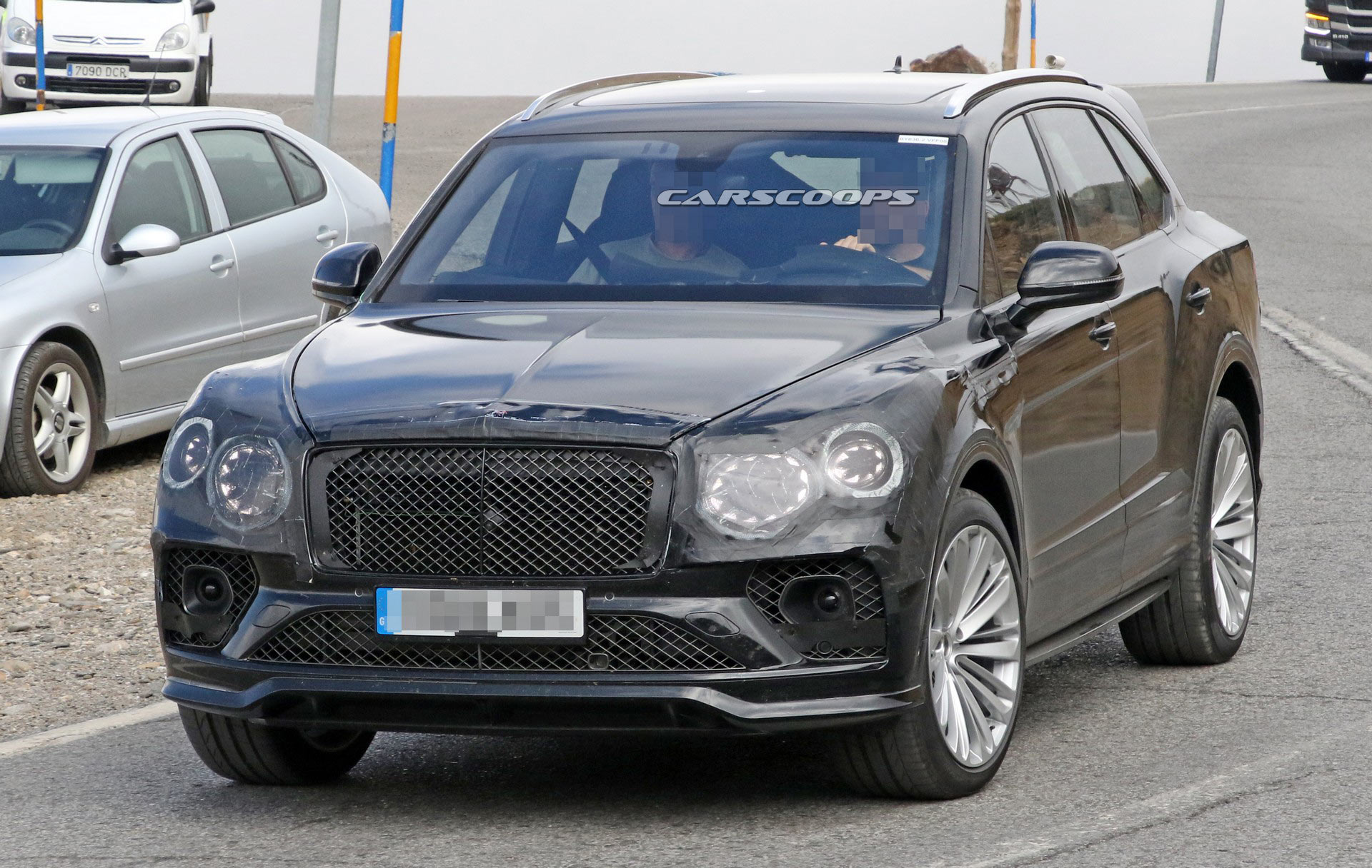 Bentley Bentayga Going Under The Knife, Facelifted Model Should Echo The New Flying Spur