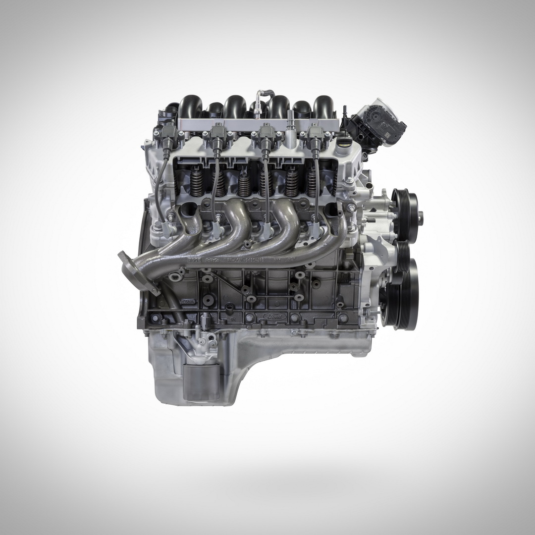 Ford’s New 7.3L V8 Promises Best-In-Class Power, Will Debut In The F-250 and F-350