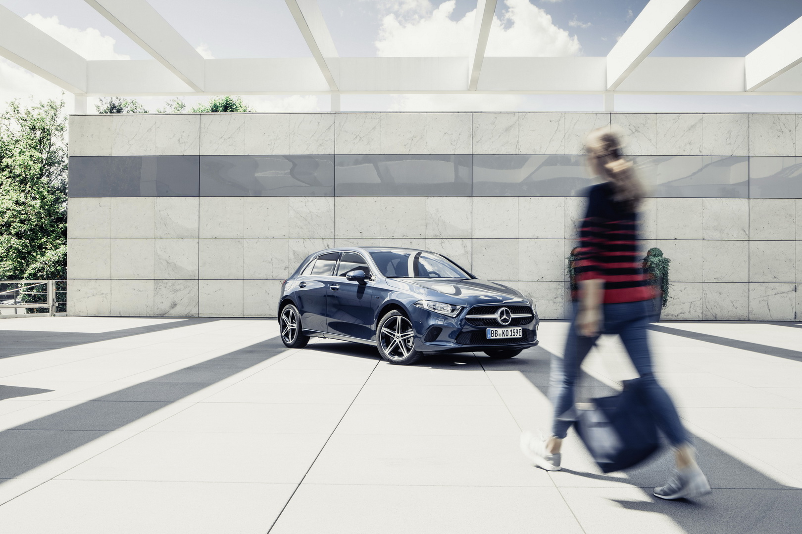 Mercedes-Benz A250e And B250e Plug-In Hybrids Are On Deck