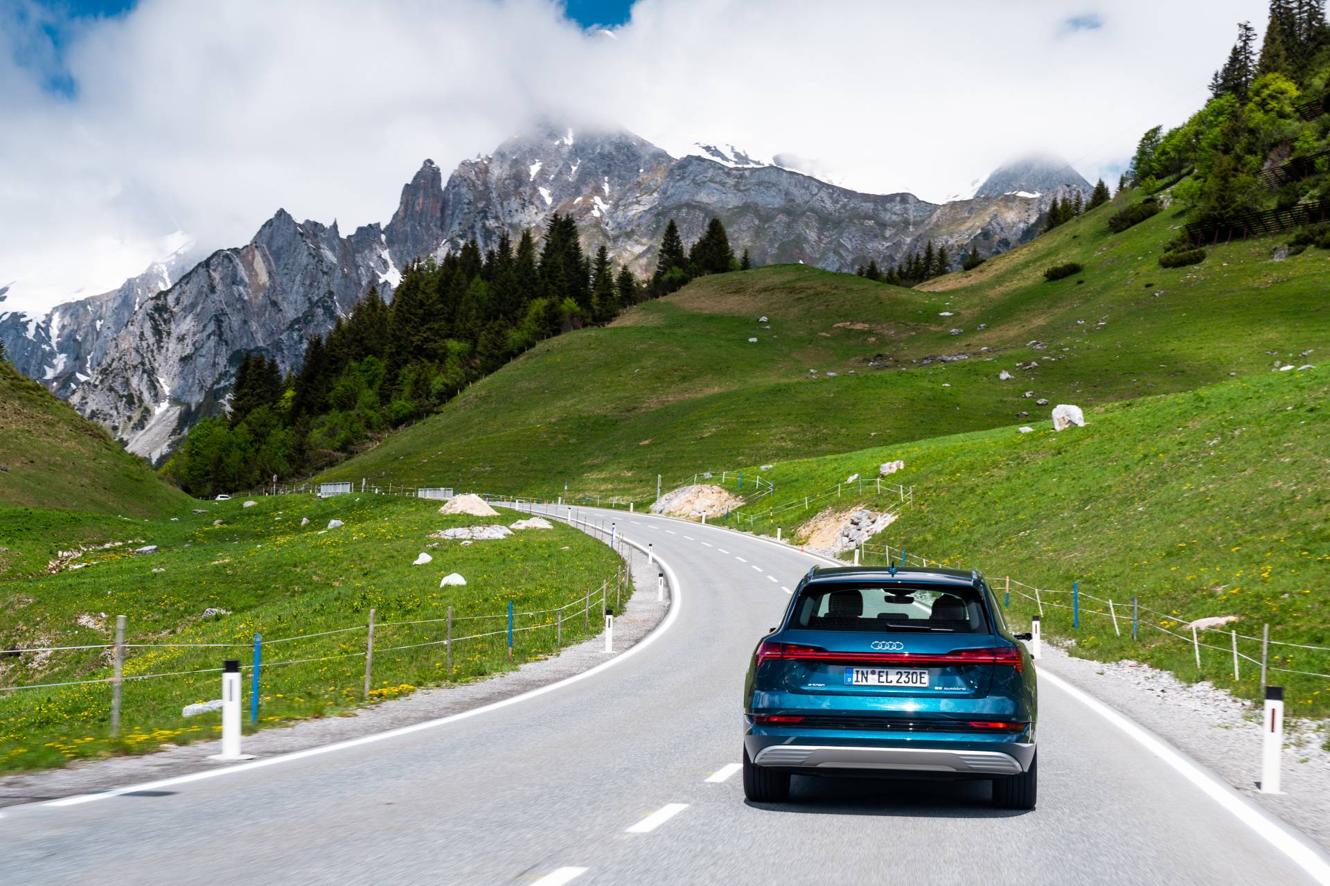 Audi E-Tron Fleet Crosses 10 Countries, Does 1,600 Km In 24 Hours