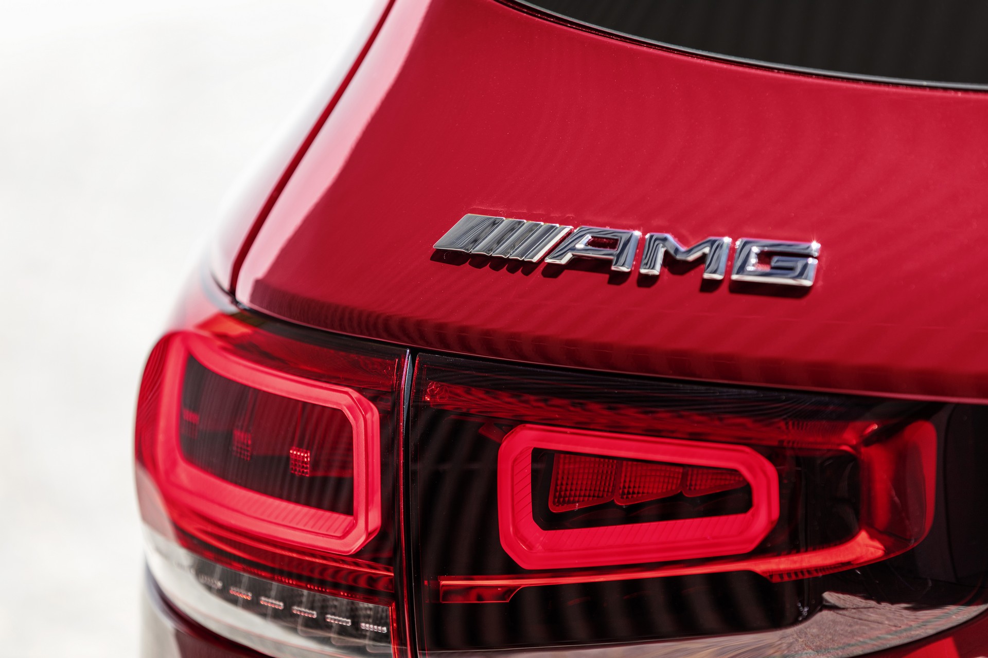 Mercedes-AMG GLB 35 Packs Seven Seats And 302 HP