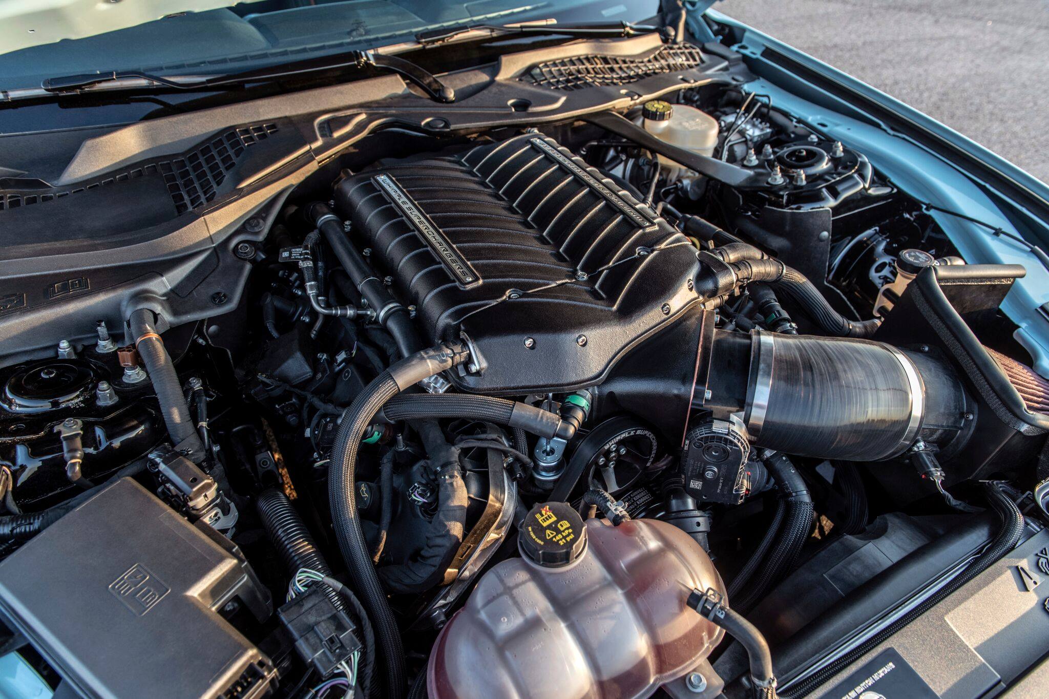 Tennessee Ford Dealer Launches 808 HP Gulf-Inspired Mustang