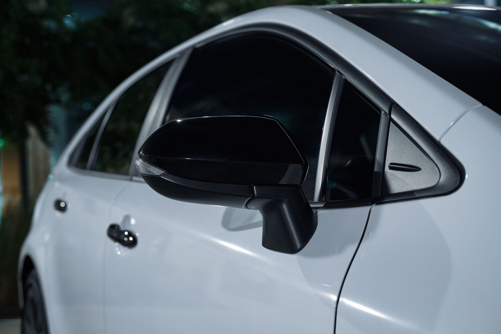 2020 Toyota Corolla Goes To The Dark Side With New Nightshade Edition