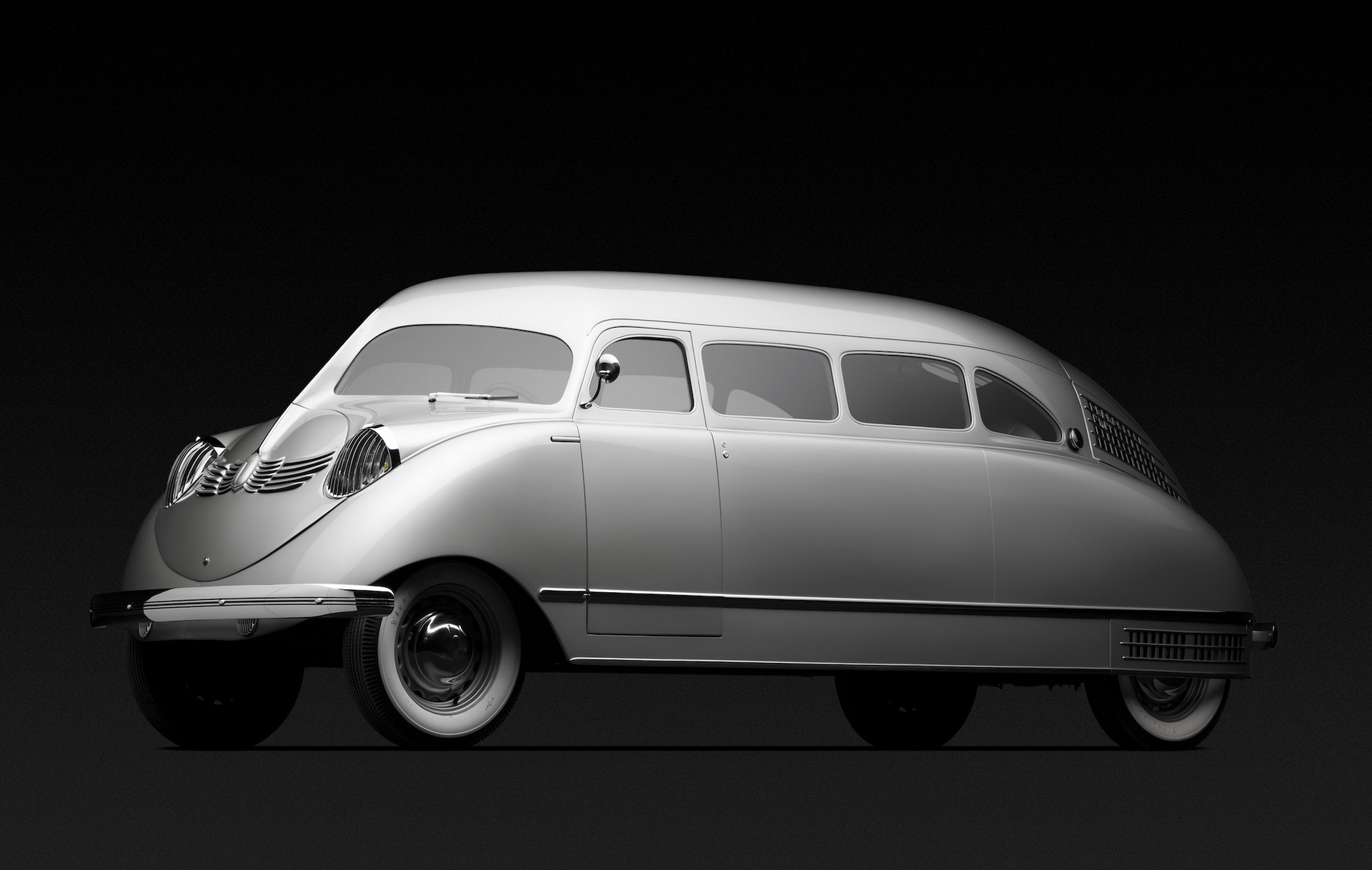 The Stout Scarab Is Probably The Coolest Minivan Ever, It’s Certainly The First One