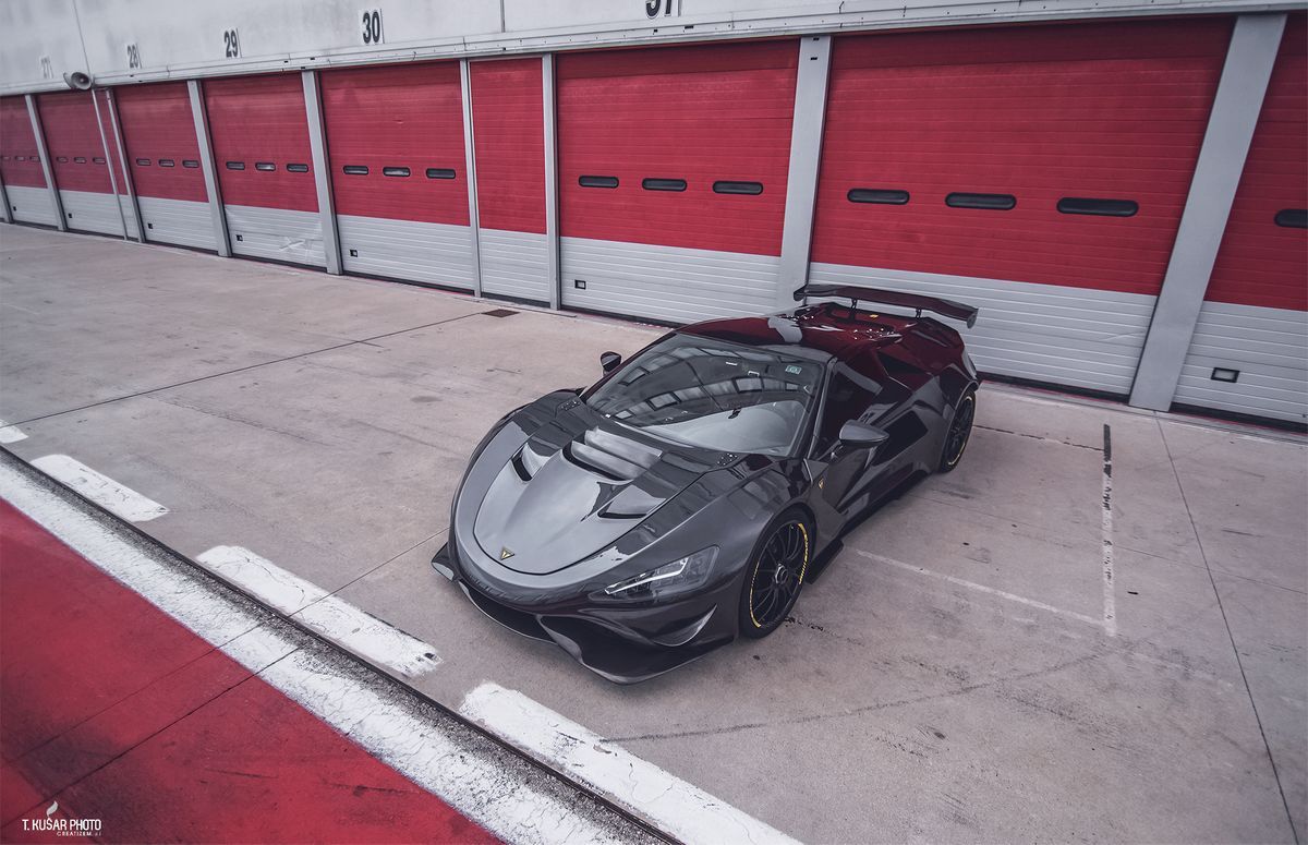 Tushek TS 900 H Apex Is A 937 HP Hybrid Hypercar From Slovenia
