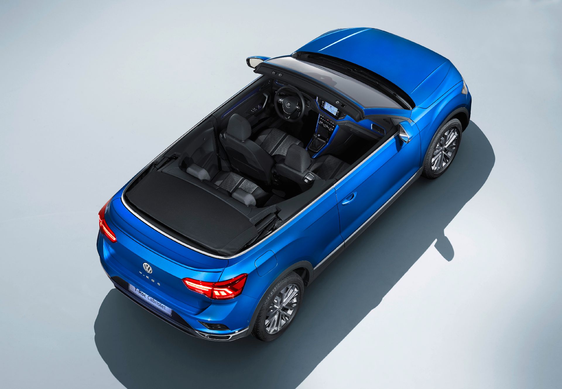 Volkswagen T-Roc Cabriolet Is A Crossover For Droptop Lovers