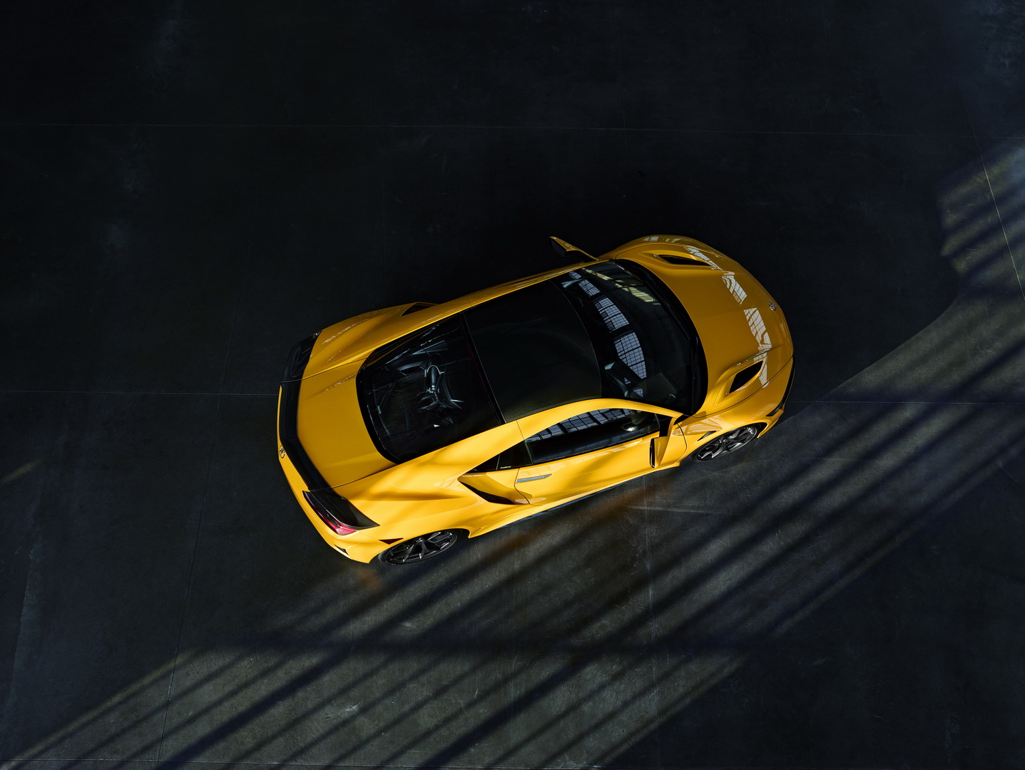 2020 Acura NSX Debuts Second Heritage Color, Indy Yellow Pearl