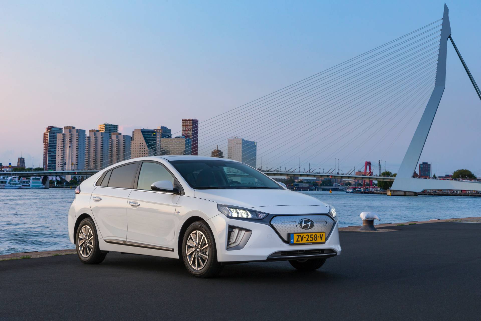 Facelifted 2020 Hyundai Ioniq Electric: Final Specs And New Photos Released