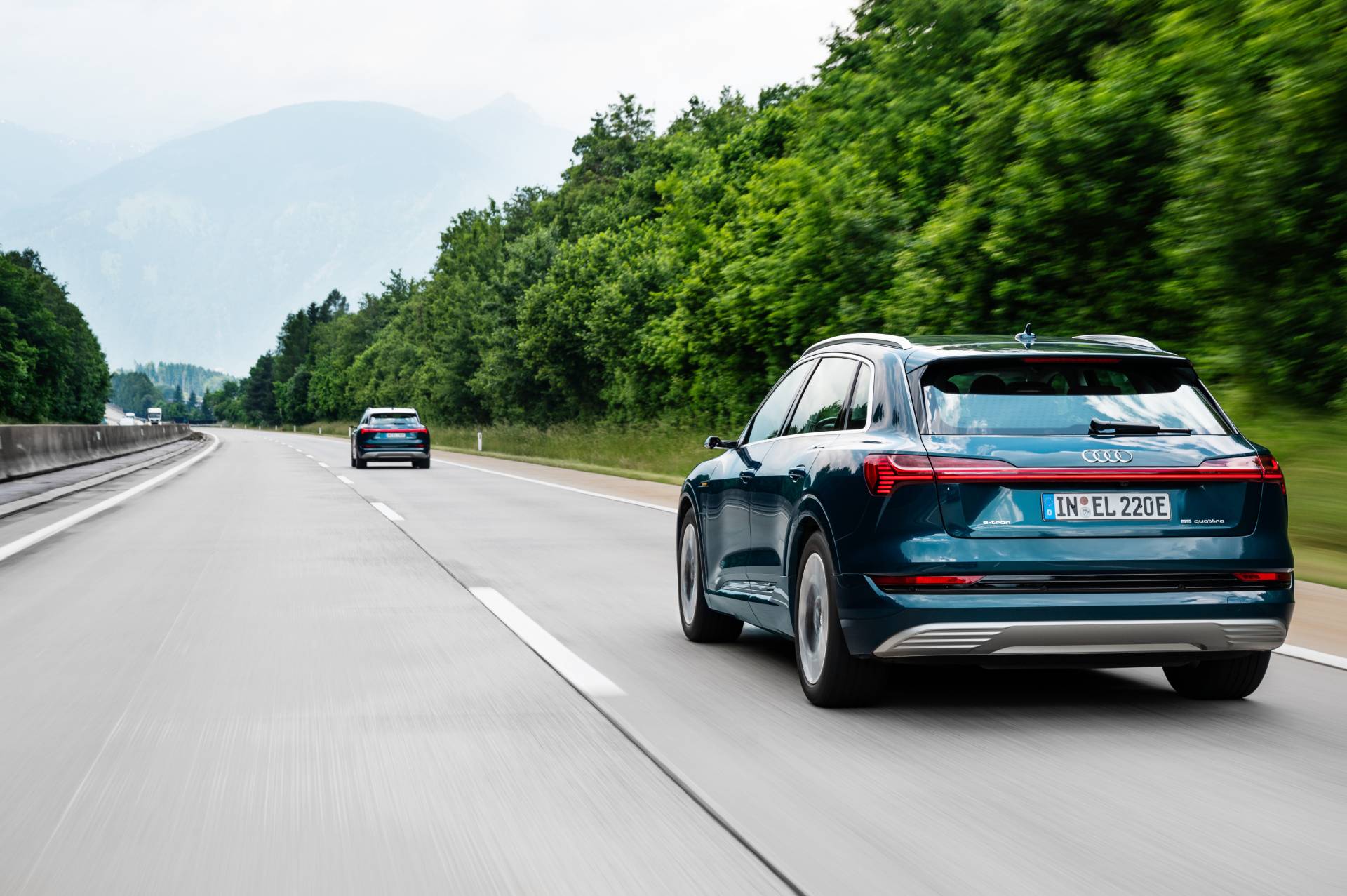 Audi E-Tron Fleet Crosses 10 Countries, Does 1,600 Km In 24 Hours