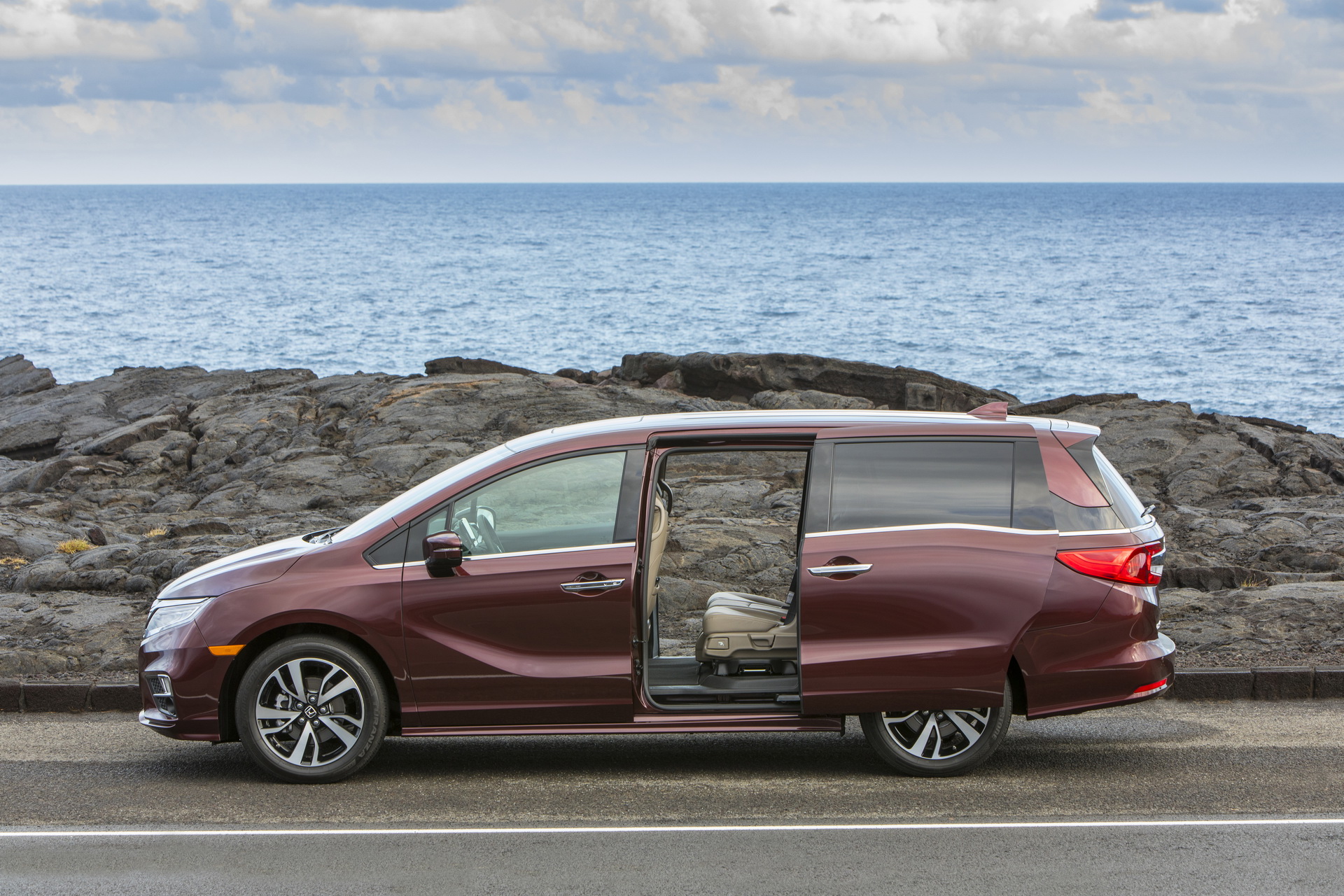 2020 Honda Odyssey Gains Special Package For 25th Anniversary