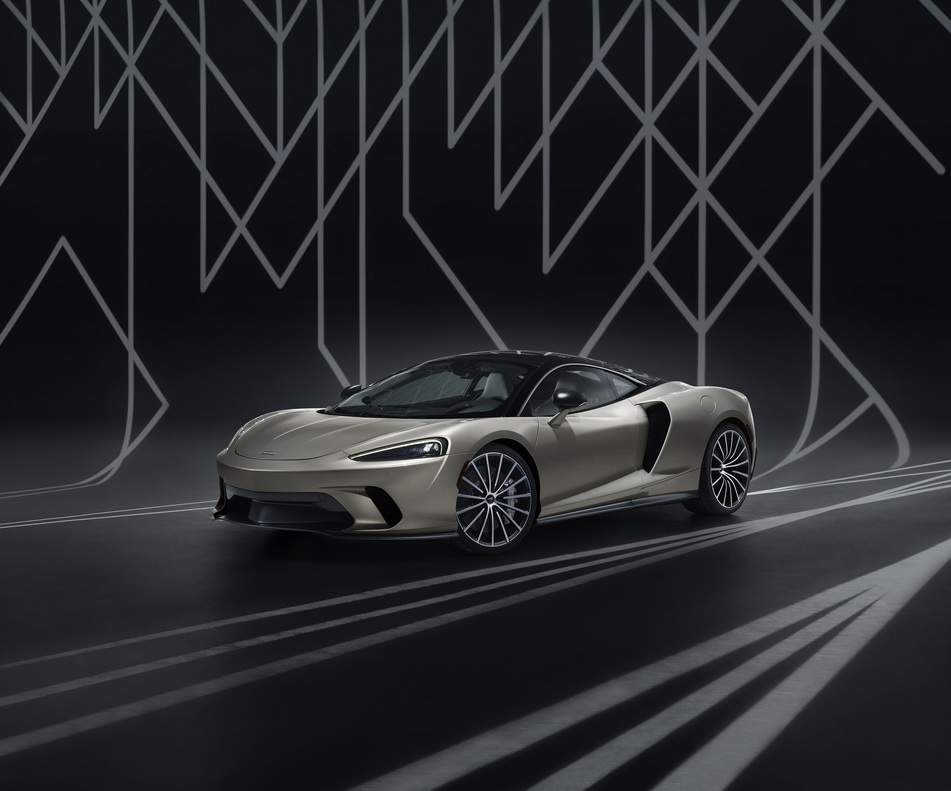 MSO Made A Special McLaren GT For Pebble Beach