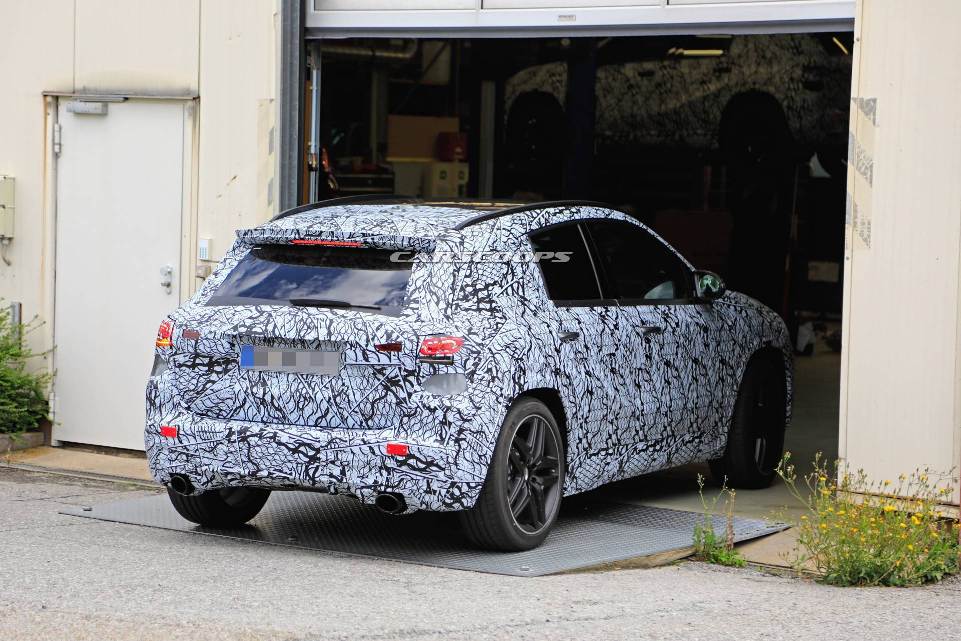 2020 Mercedes-AMG GLA 35 And GLA 45: First Photos Of Hot Compact SUVs