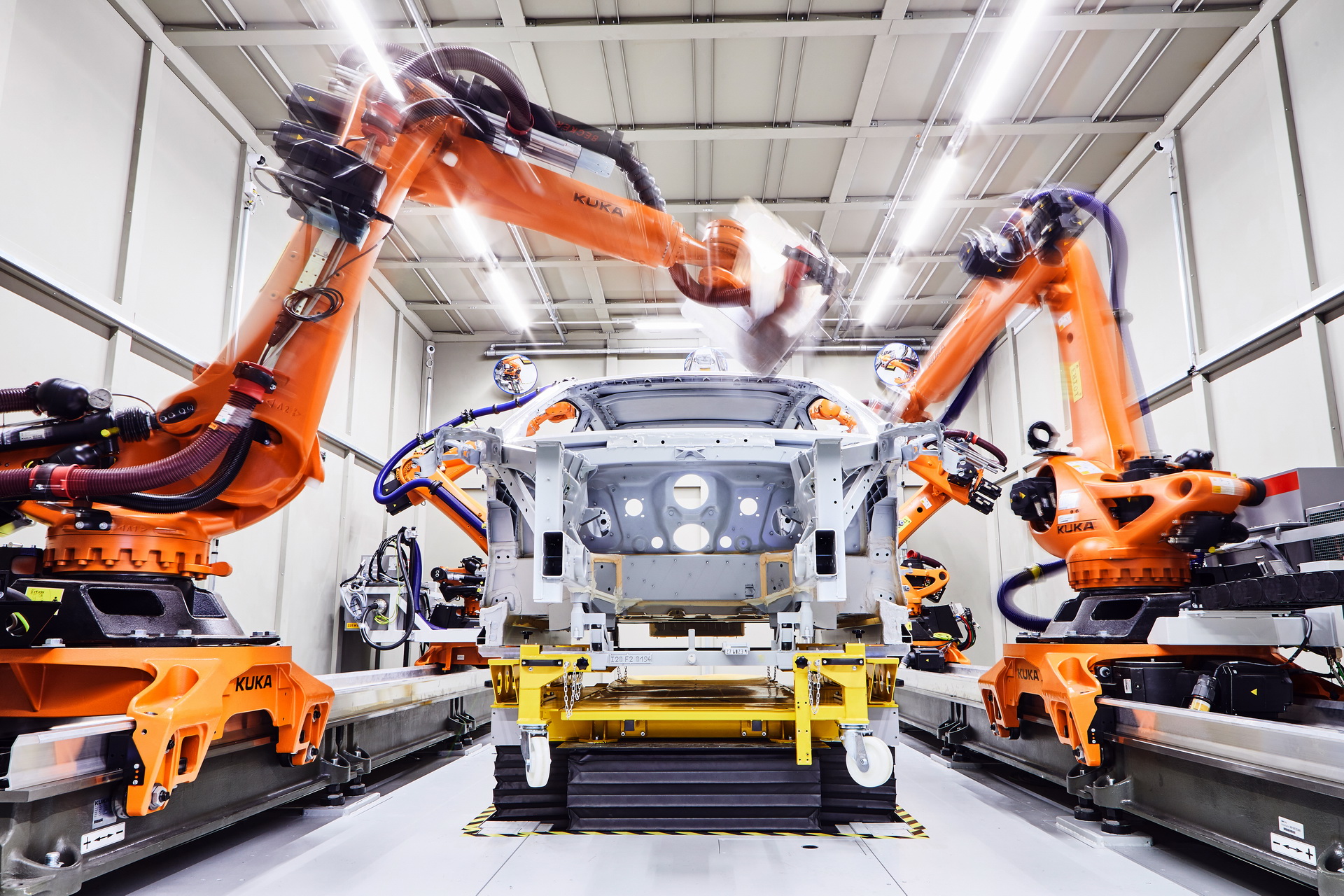 BMW Testing New Techniques For The Production Of The Electric INext SUV