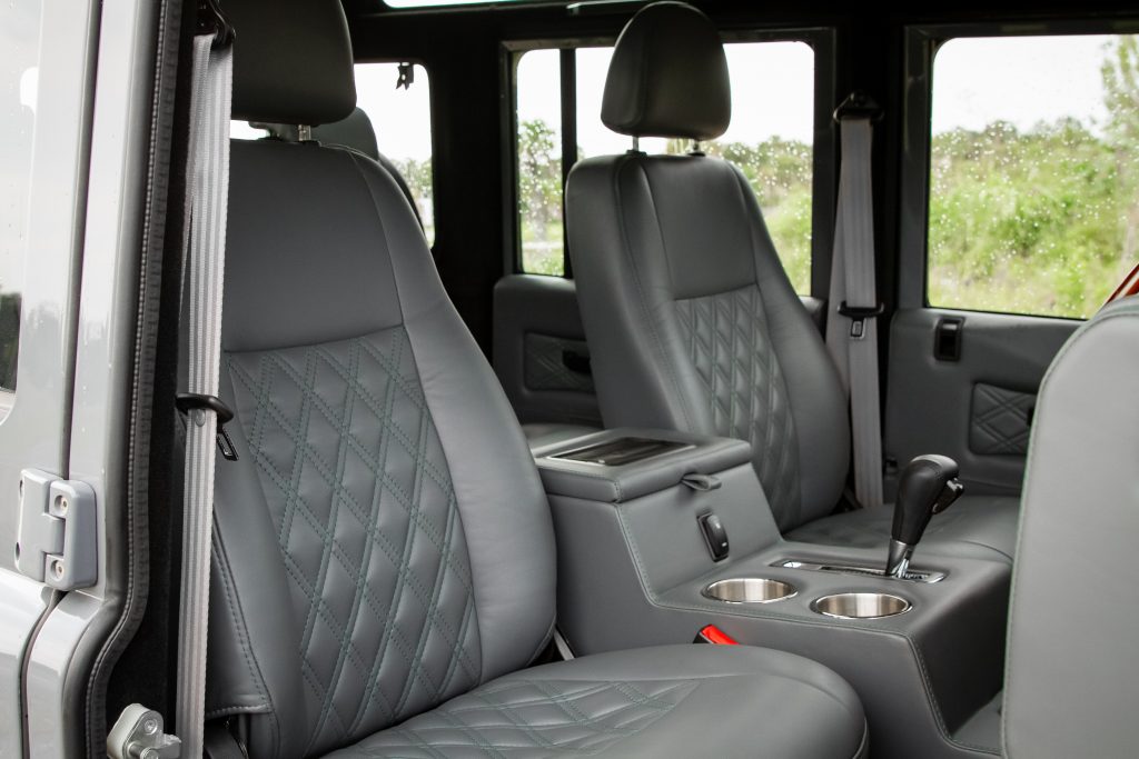 Land Rover Defender “Project Ghost” Has Numerous Mods, 430 HP LS3 V8