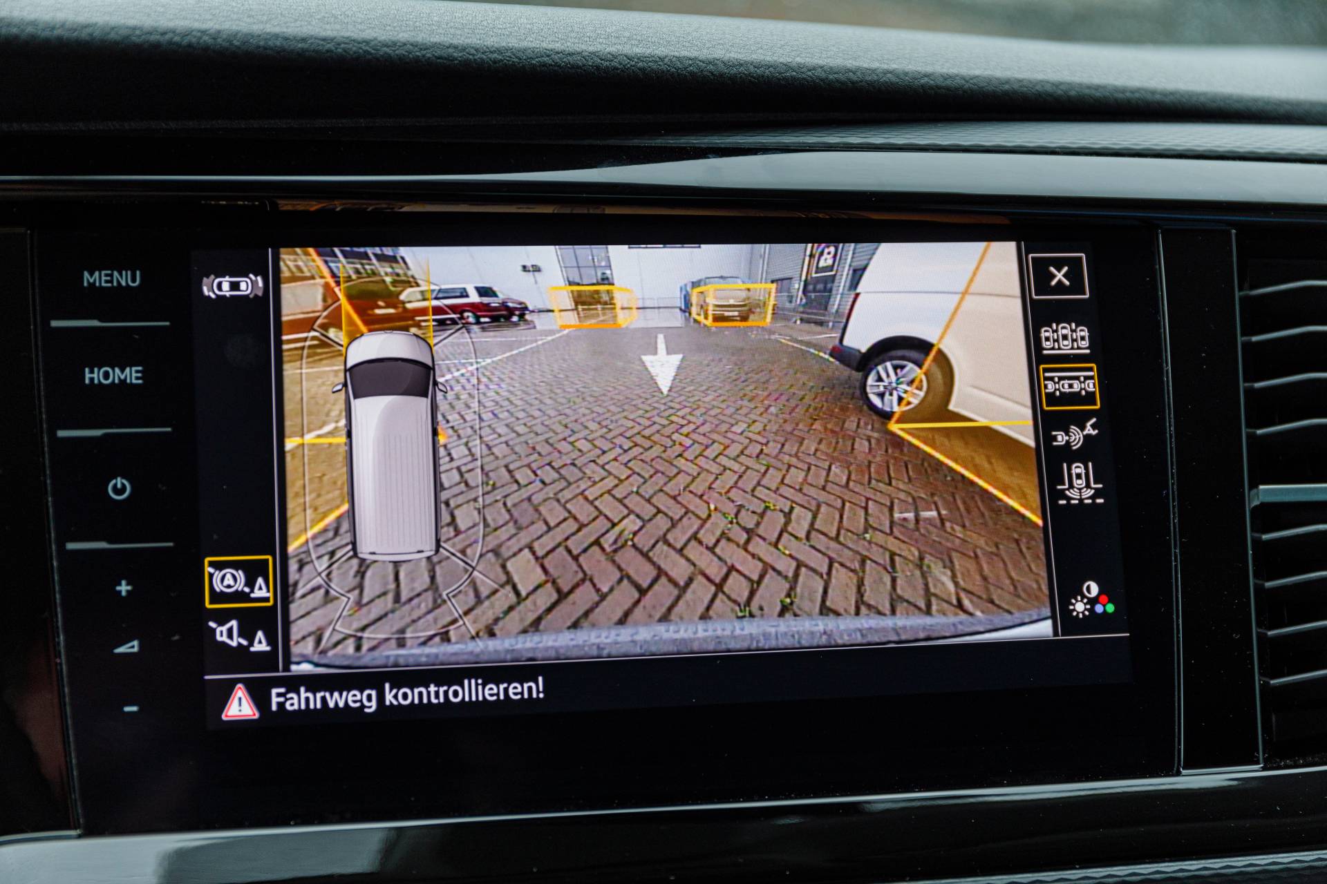 Facelifted 2020 VW Multivan Detailed, On Sale This Fall From €31,000