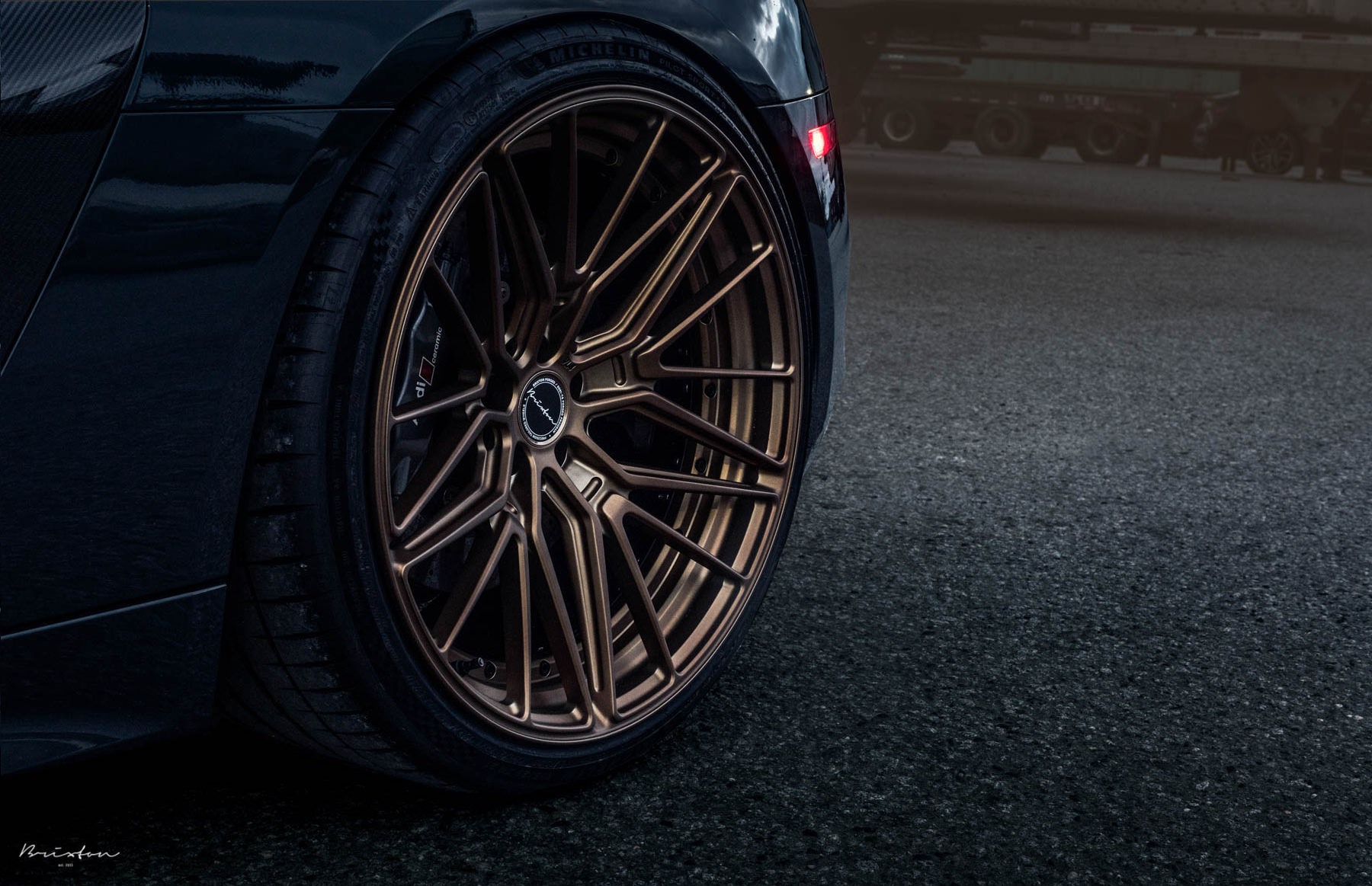 This Audi R8 Is A Perfect Example Showing Dark Grey And Bronze Do Match