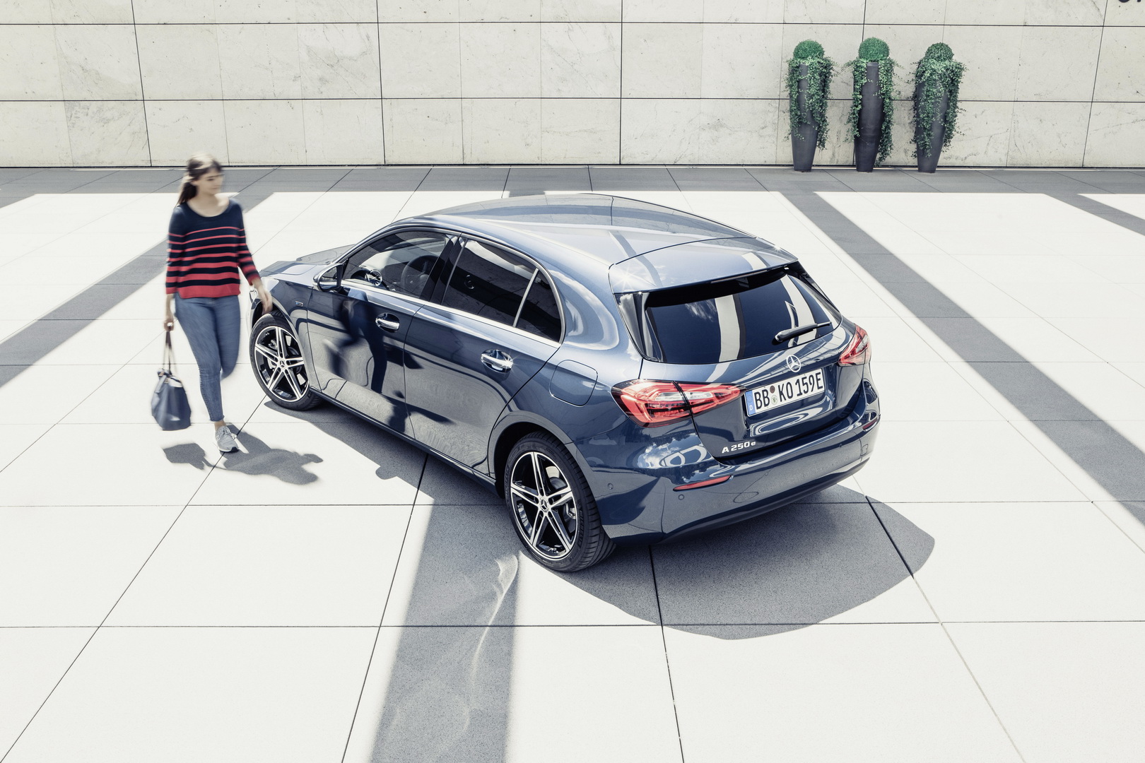 Mercedes-Benz A250e And B250e Plug-In Hybrids Are On Deck