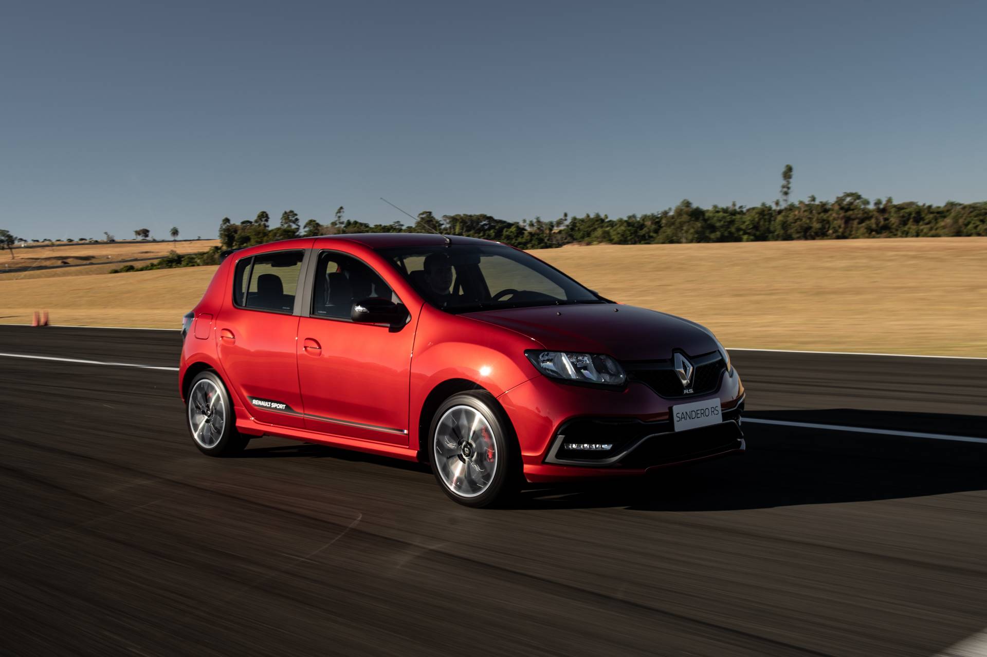 2020 Renault Sandero RS Revealed, Remains A South America-Only Affair