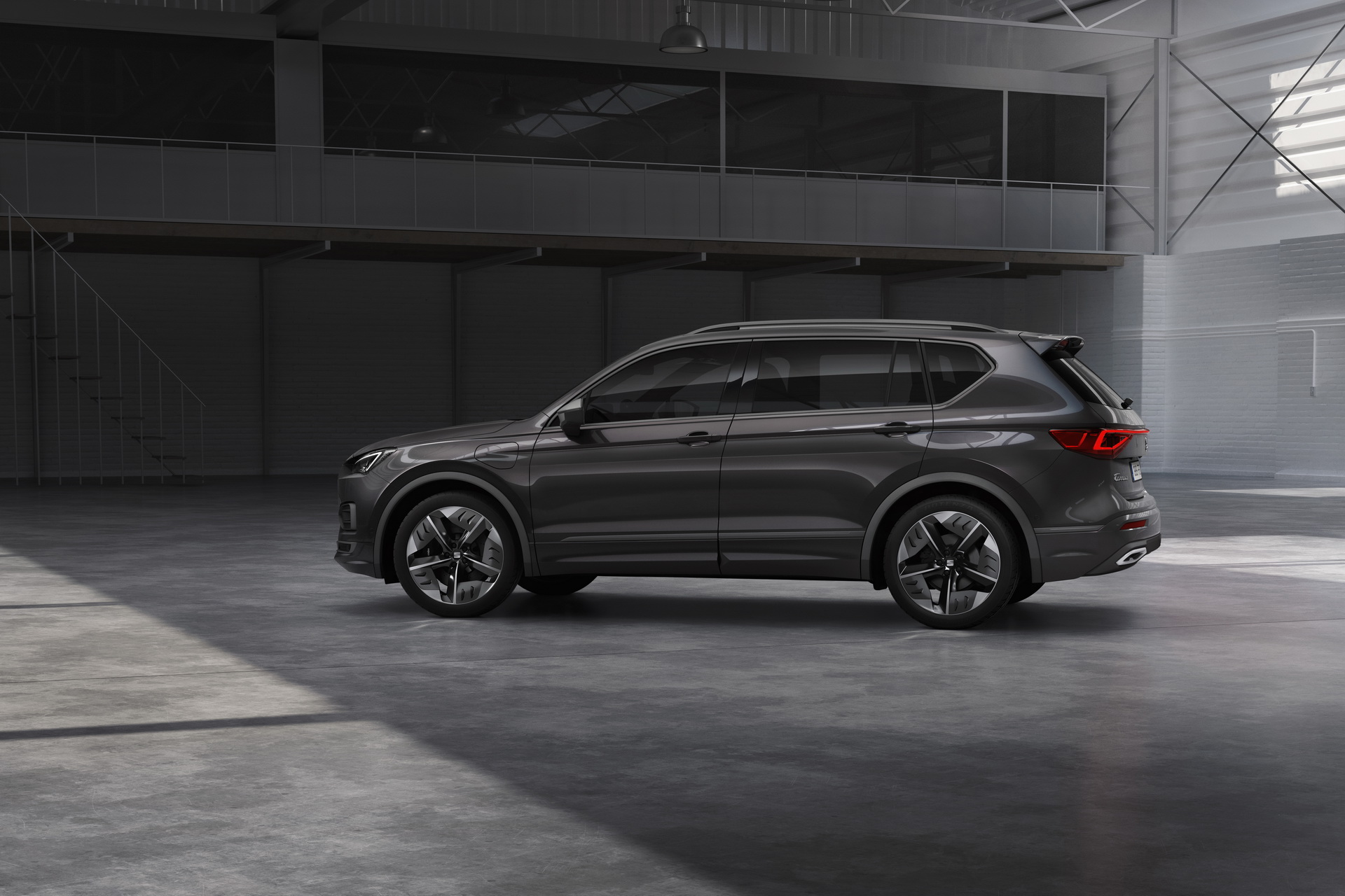 Seat Tarraco Gains 241 HP Plug-In Hybrid Option And Sporty FR Trim
