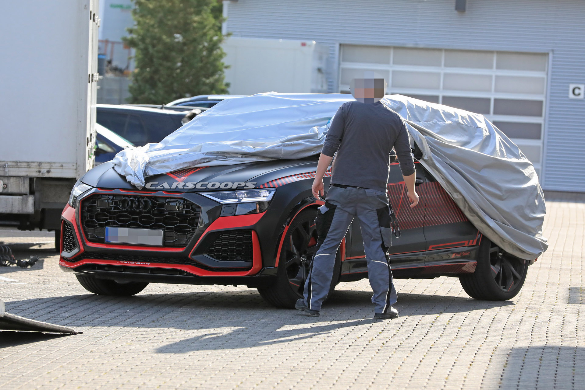 Production Audi E-Tron Sportback Teased, Will Be Joined In LA By RS Q8