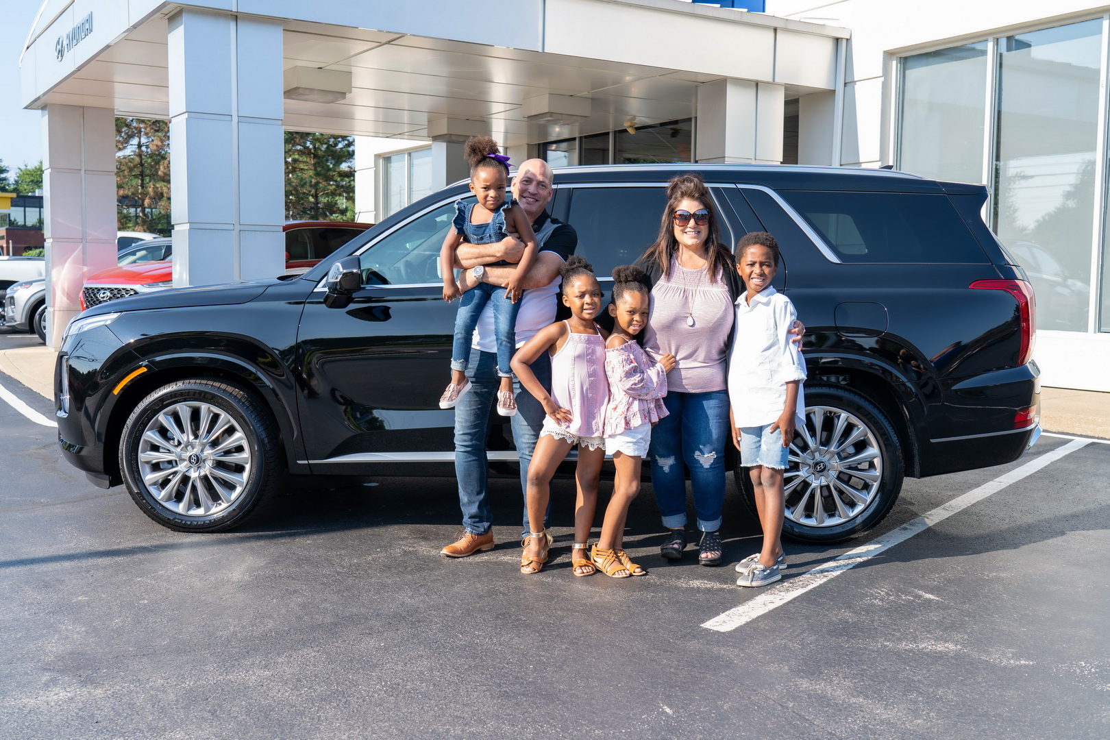 Ohio Family Who Adopted Four Kids Got A Free Hyundai Palisade