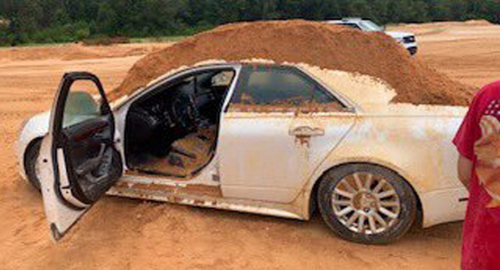  Talk About Getting Dumped: Florida Man Pours Dirt On Cadillac CTS Driven By Girlfriend